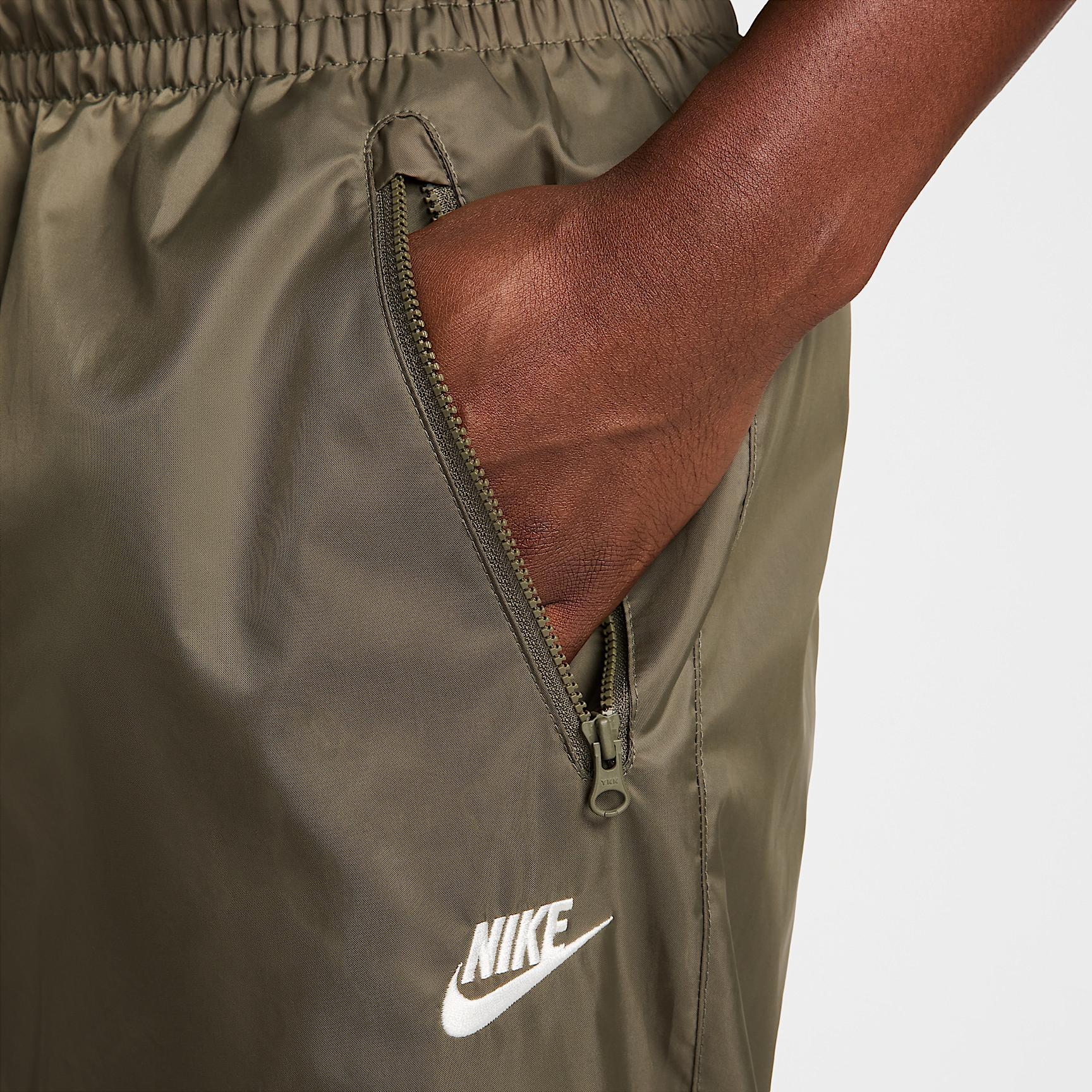Nike Windrunner Men's Woven Lined Pants Product Image