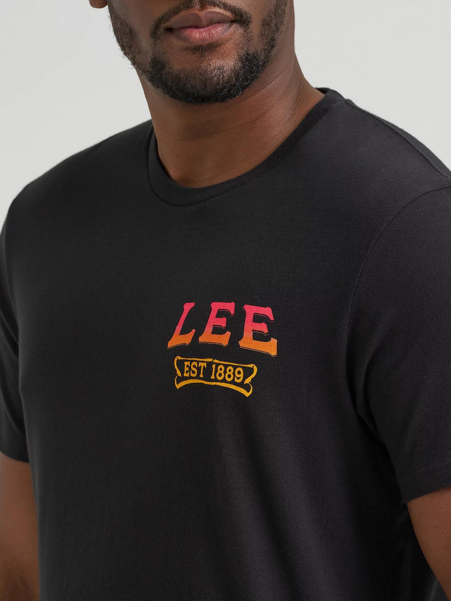 Men's Skull Graphic Tee | Men's Tops & Tees | Lee® Product Image