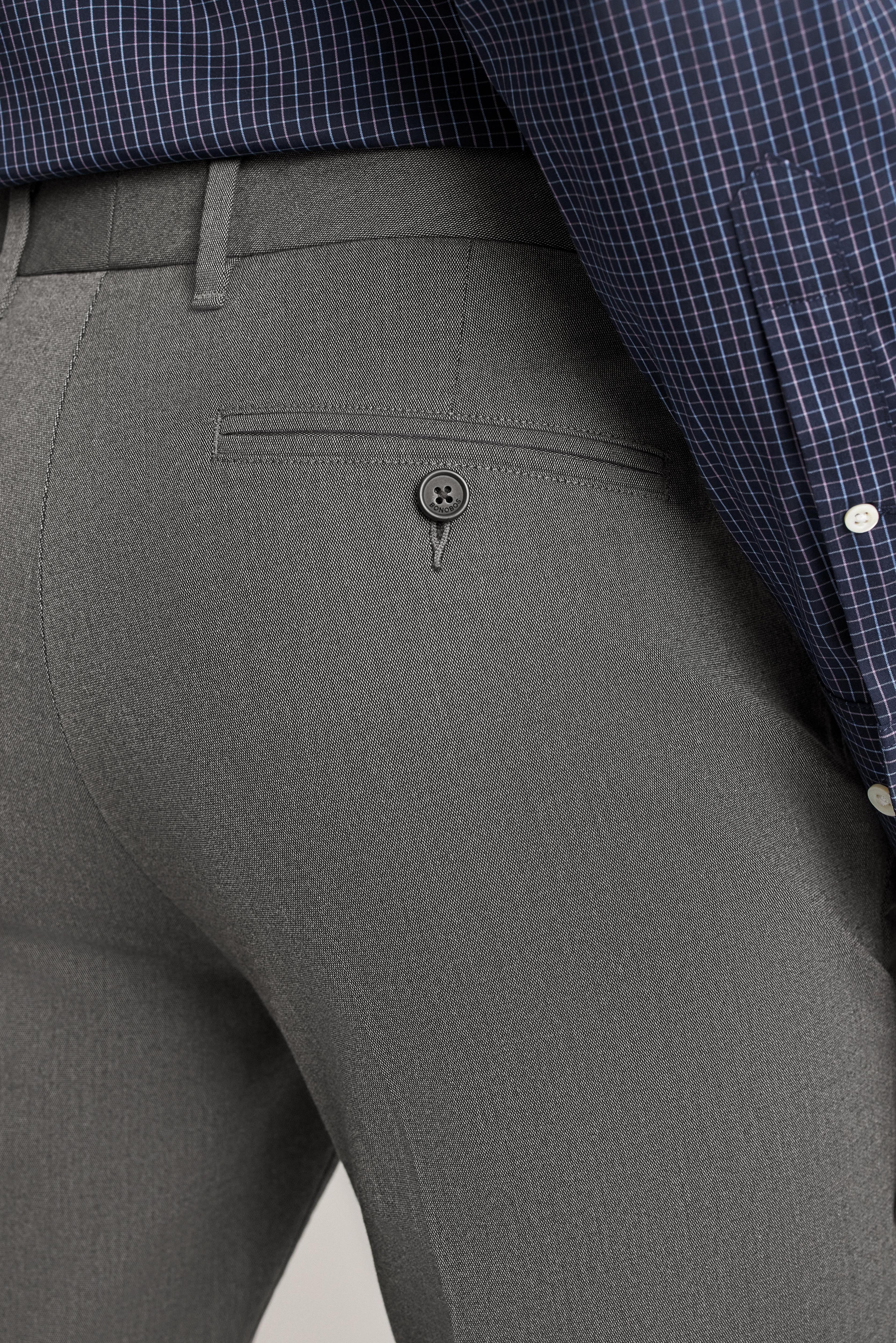 Weekday Warrior Dress Pants Product Image