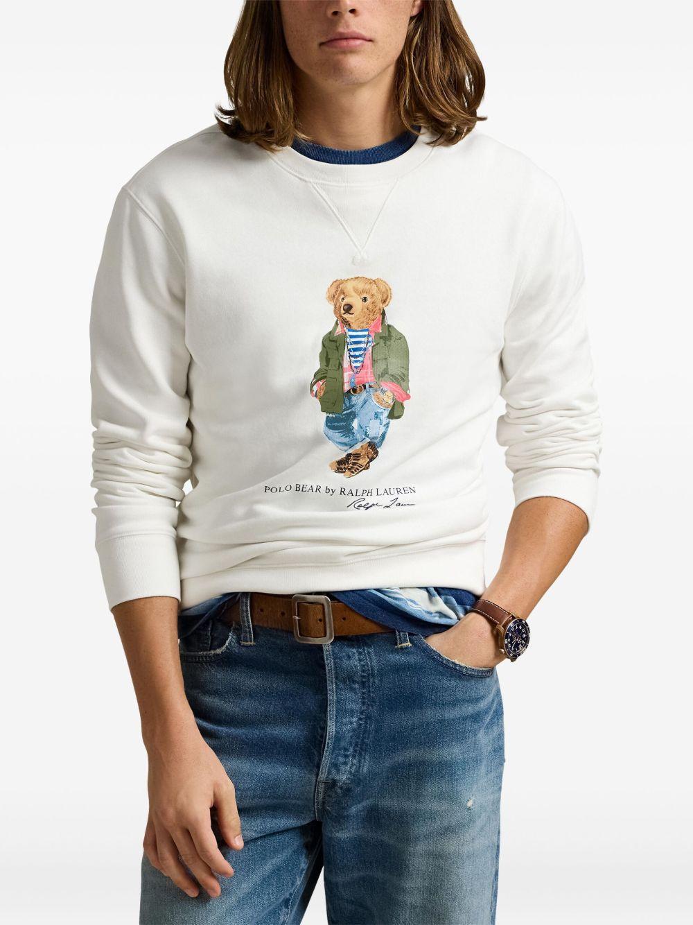 bear-motif sweatshirt  Product Image