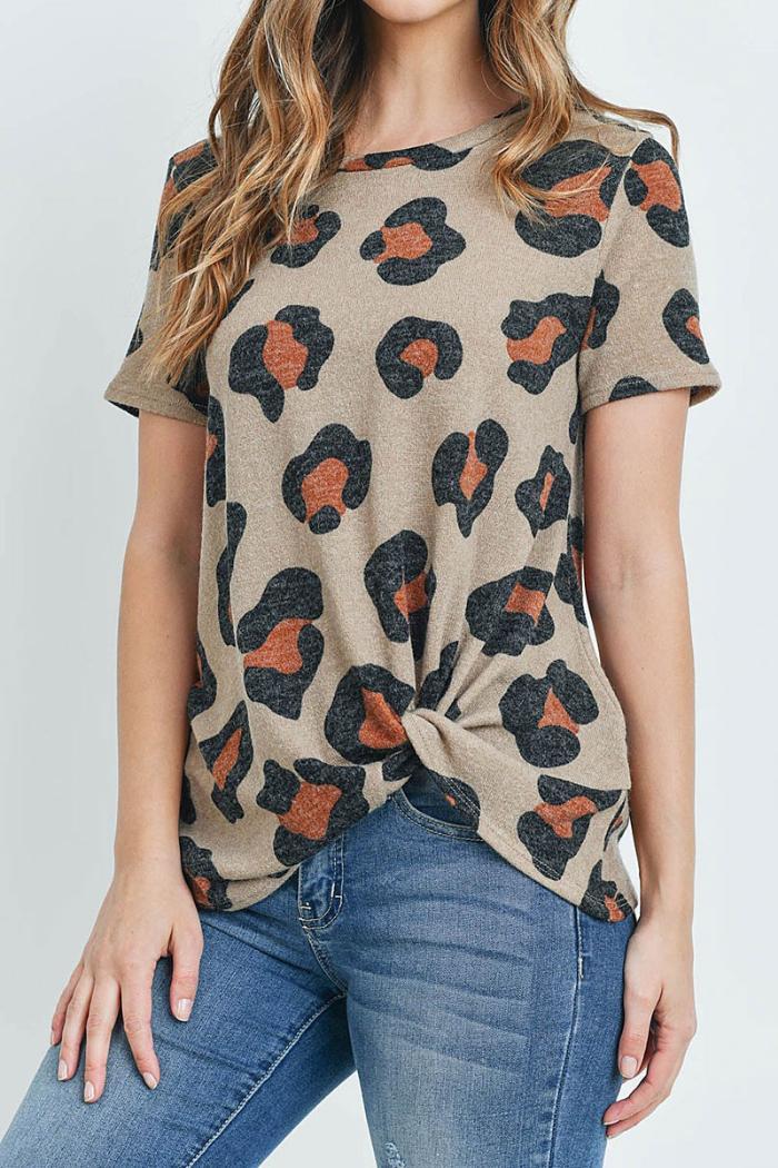 Leopard short sleeved tie knot Product Image