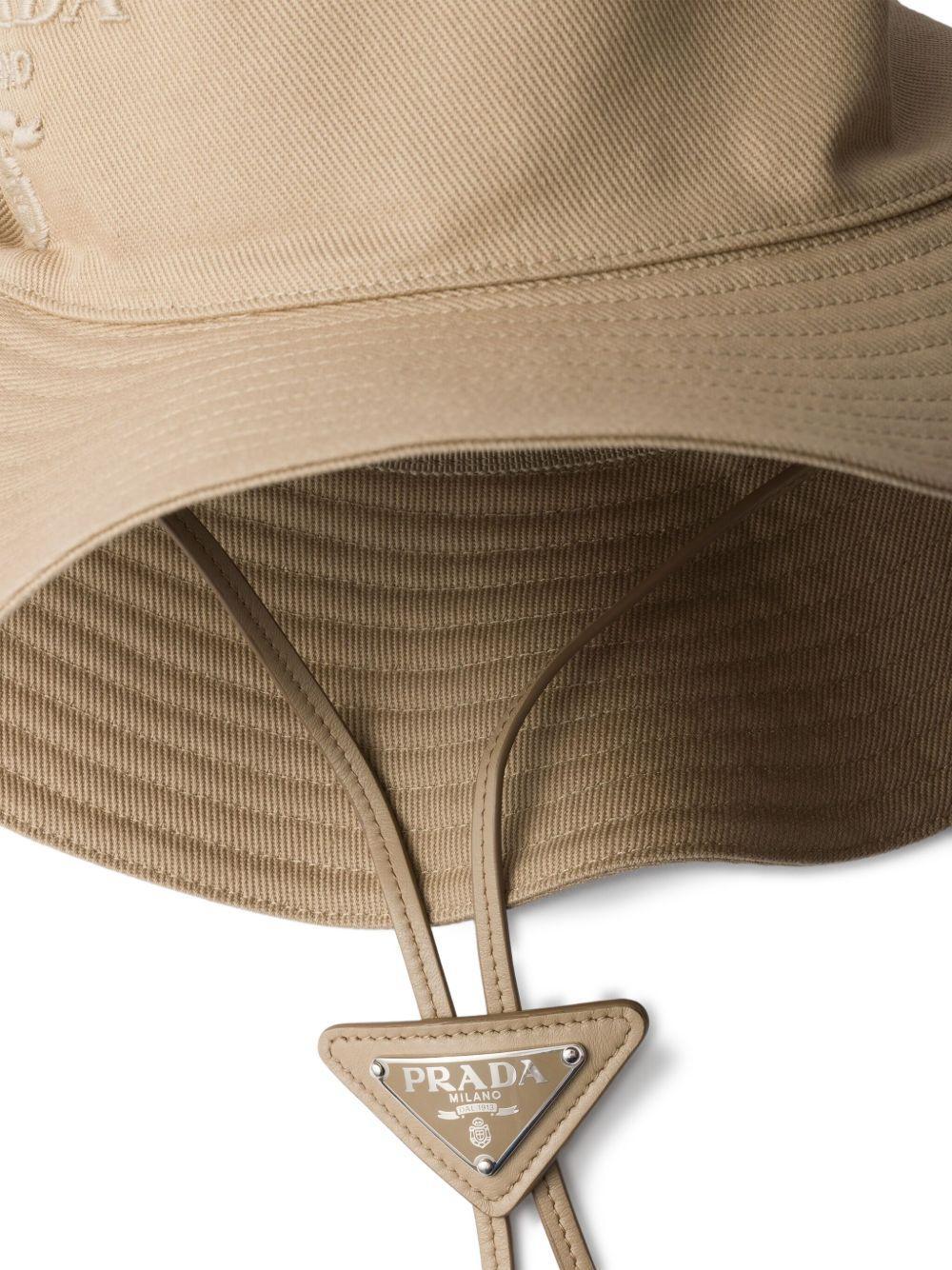 logo-print bucket hat  Product Image