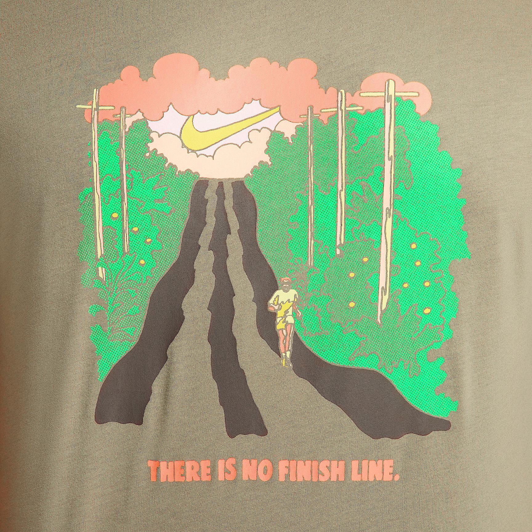 Nike Men's Running T-Shirt Product Image