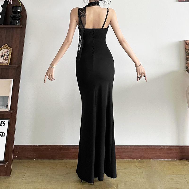 Spaghetti Strap V-Neck Plain Ruched Panel Lace Maxi Sheath Dress Product Image