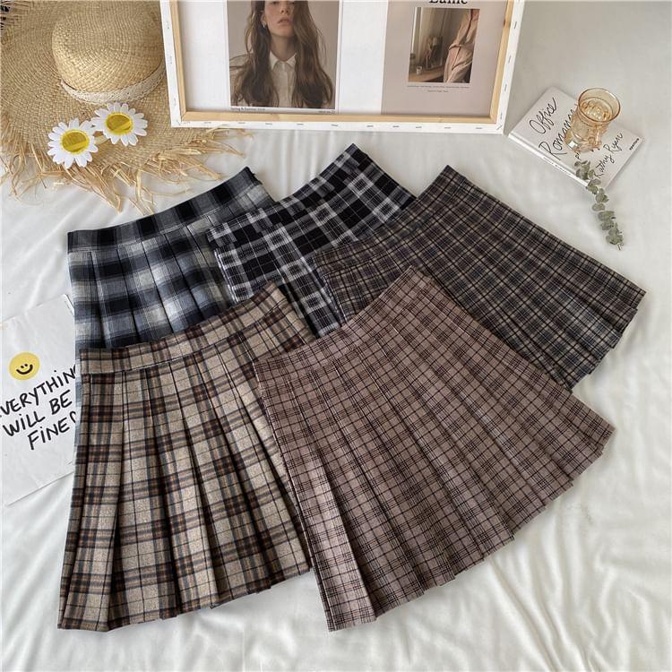 High Waist Plaid Pleated Mini Skirt Product Image