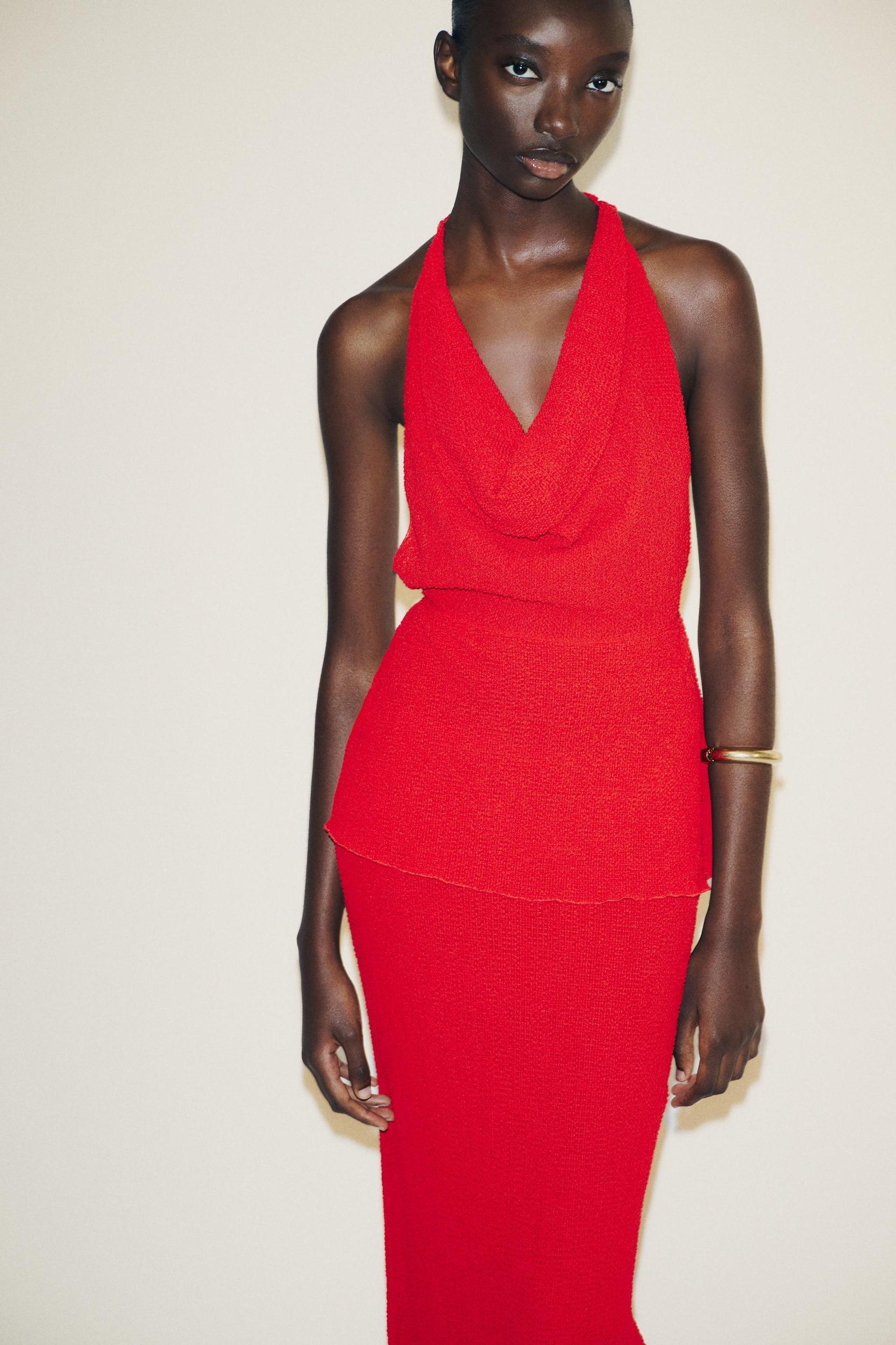 MULTI-POSITION LAYERED TEXTURED TOP Product Image