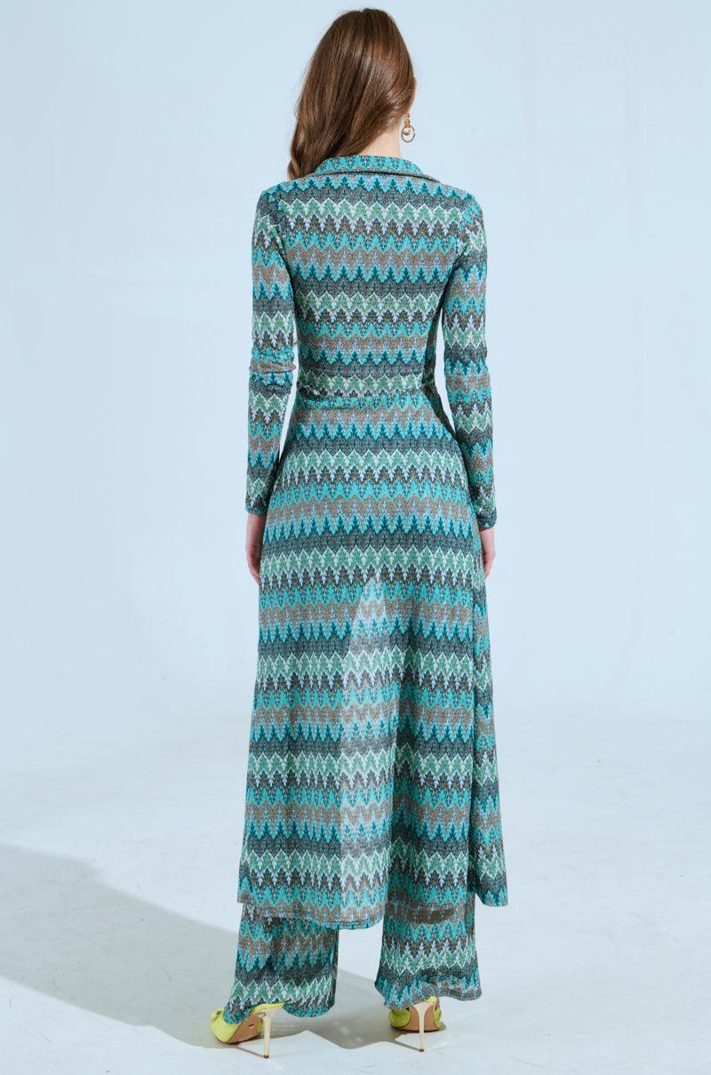 SHOW ME SOMETHING BUTTON DOWN TOP Product Image