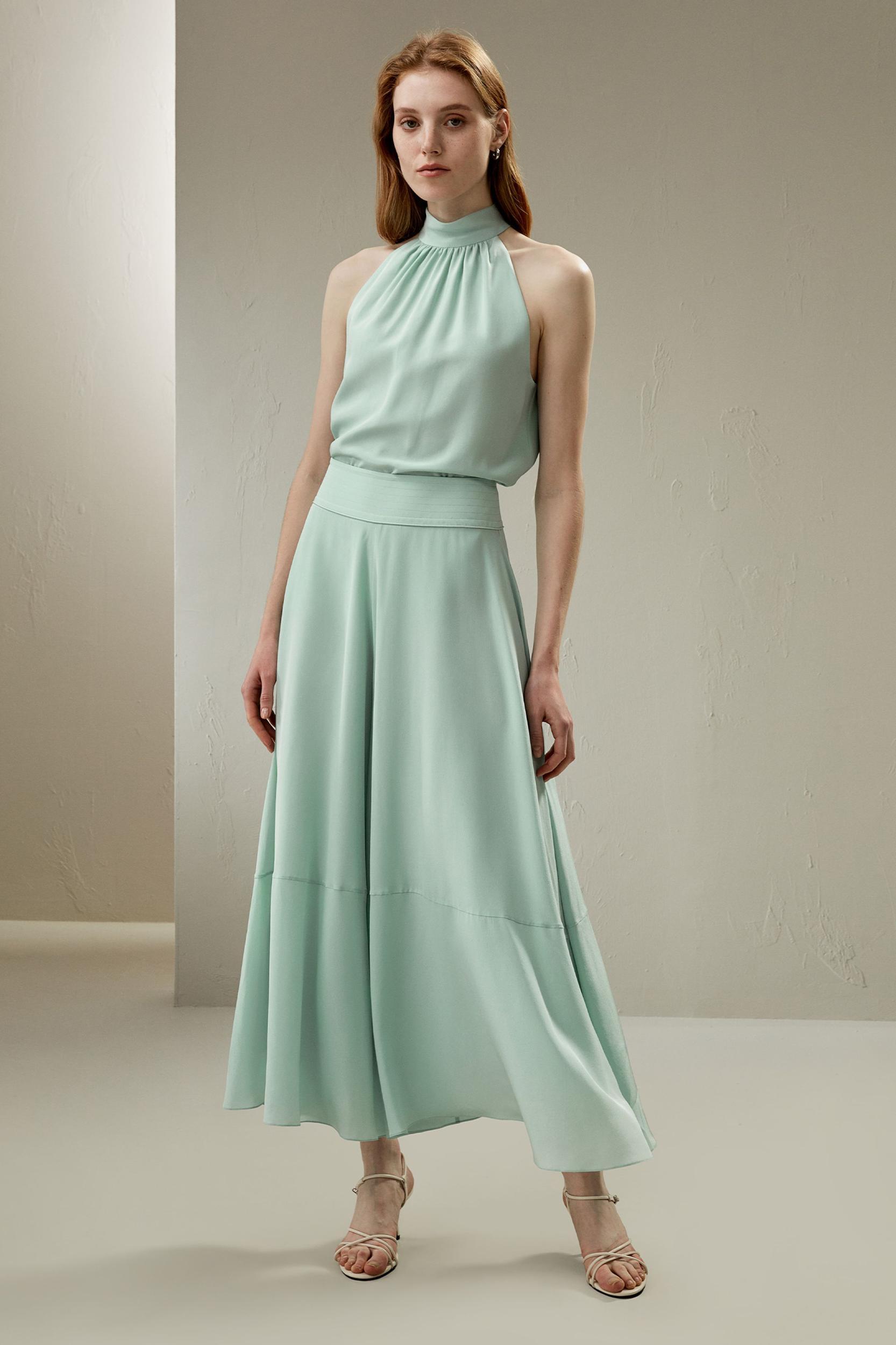 LILYSILK Women's Silk Cr¨ºpe de Chine Pleated Halter Top in Mint Green, Size 4 Product Image