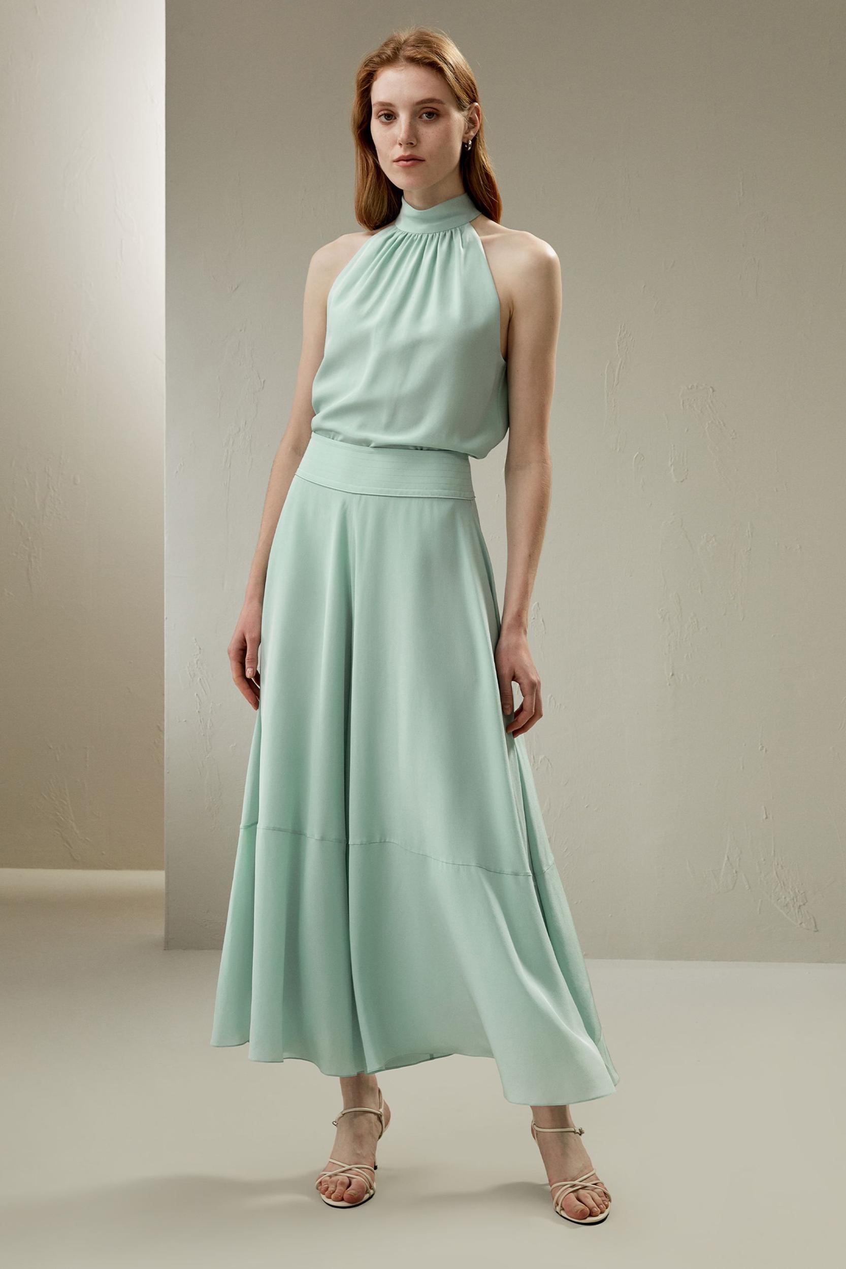 LILYSILK Women's Silk Cr¨ºpe de Chine Pleated Halter Top in Mint Green, Size 4 Product Image