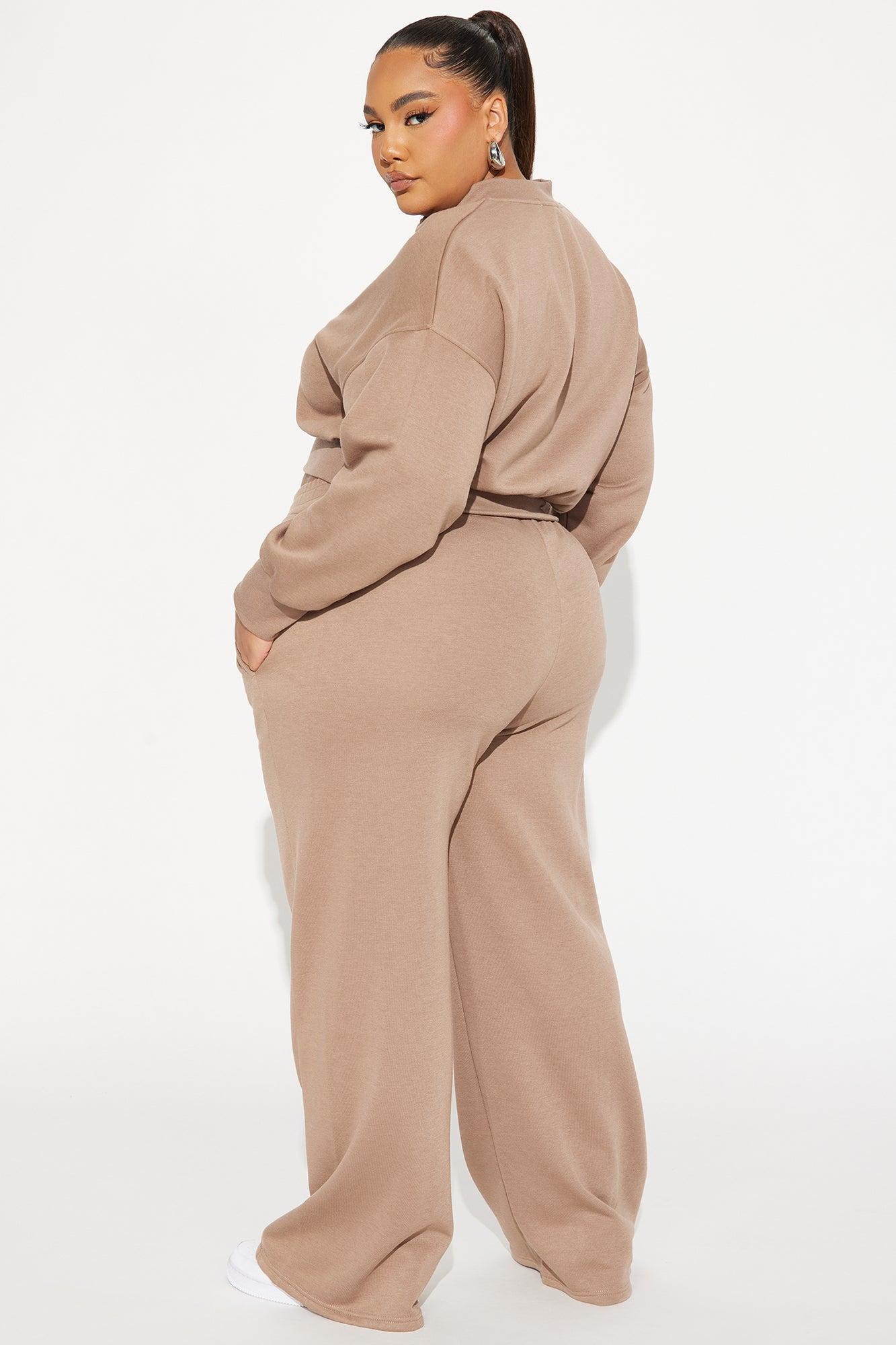 New York Fleece Pant Set - Mocha Product Image