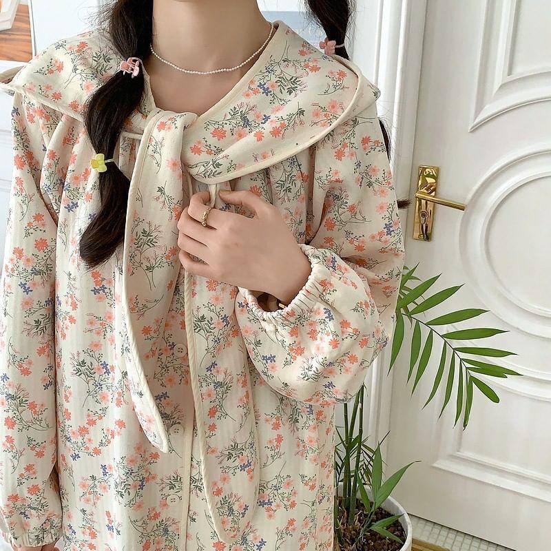 Floral Pajama Set Product Image