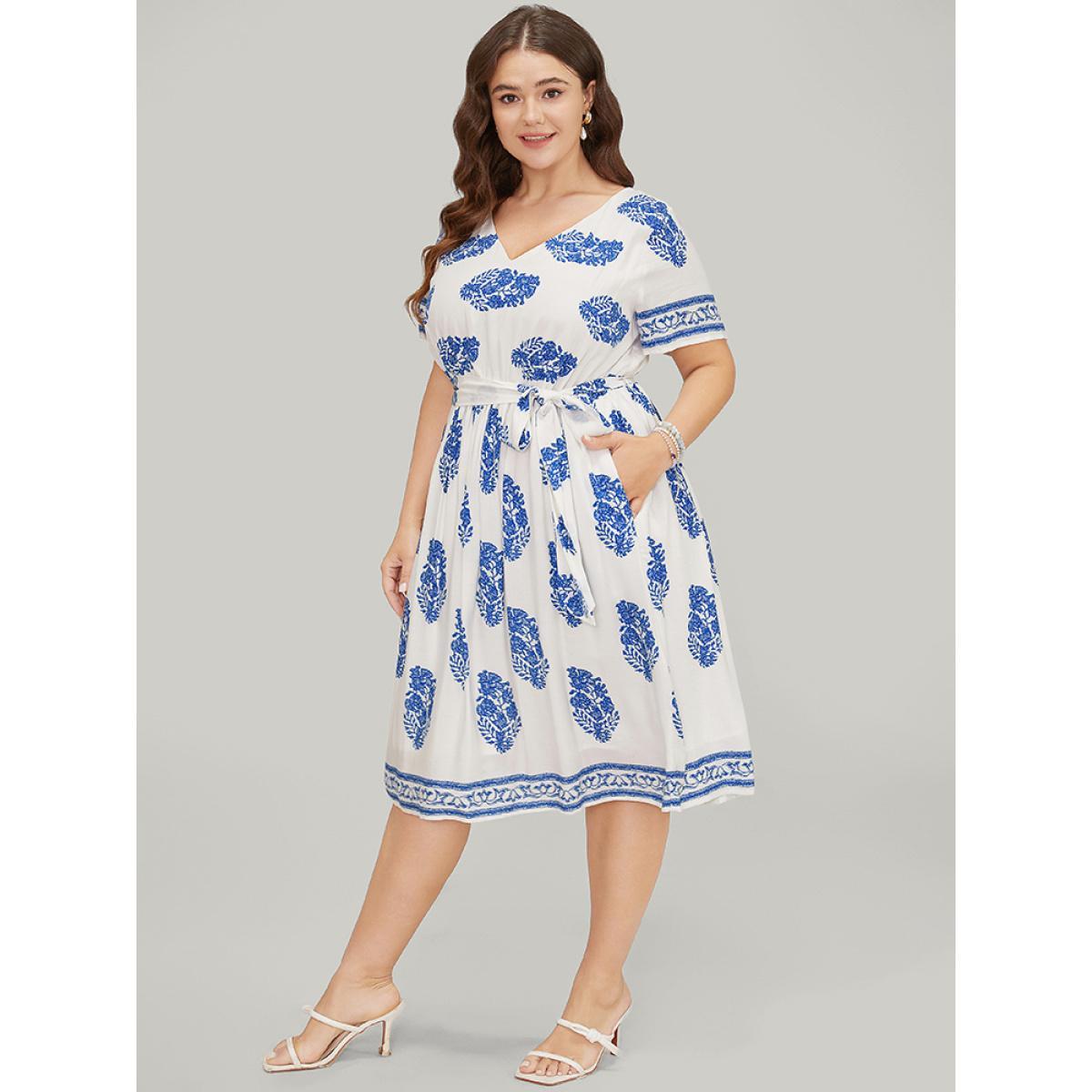 Plus Size Floral Print Pocket Belted Ruffle Hem Knee Dress Blue Women Vacation Printed V-neck Short sleeve Curvy Knee Dress BloomChic 22-24/3X Product Image