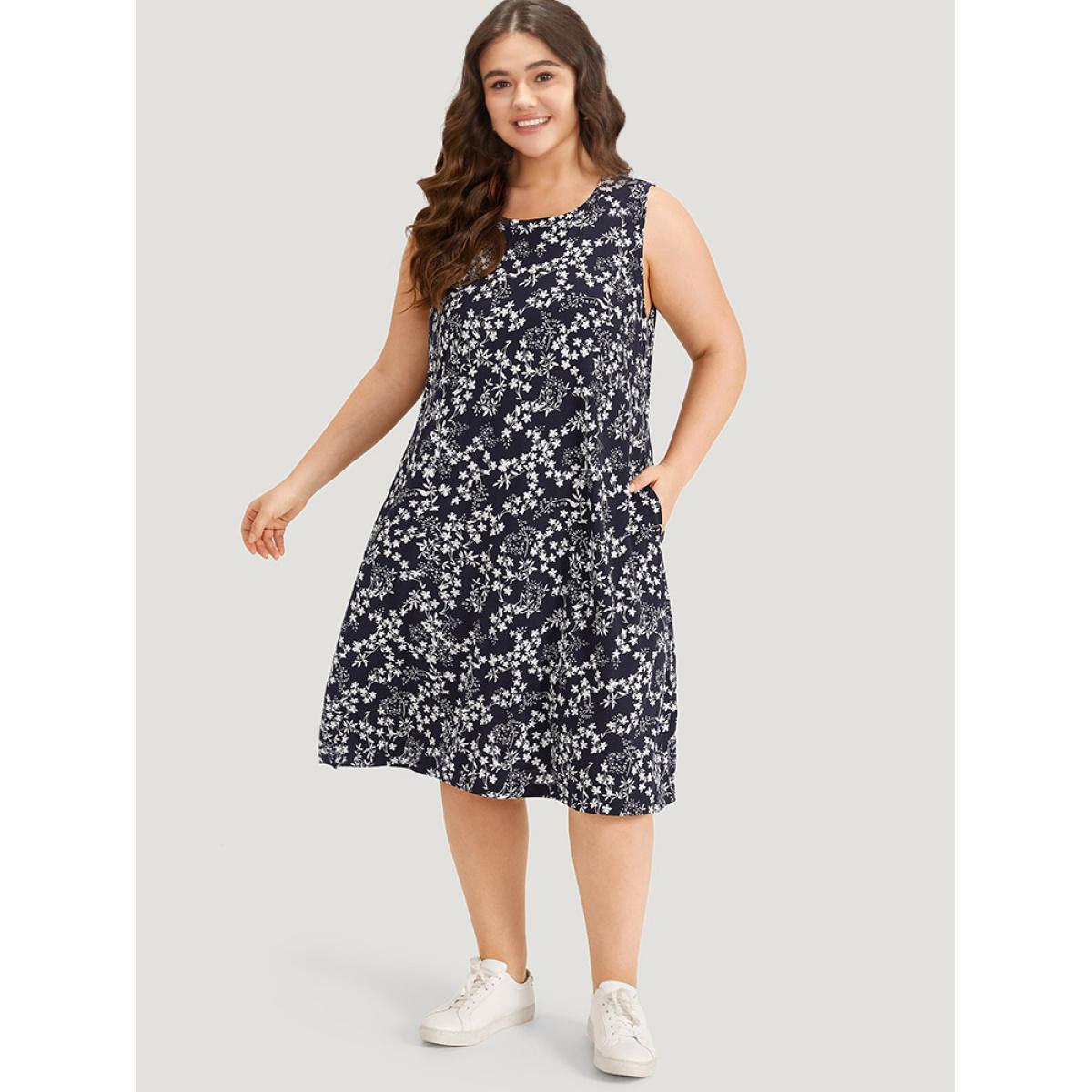 Plus Size Ditsy Floral Pocket Crew Neck Tank Dress Navy Women Casual Printed Round Neck Sleeveless Curvy Midi Dress BloomChic 22-24/3X Product Image