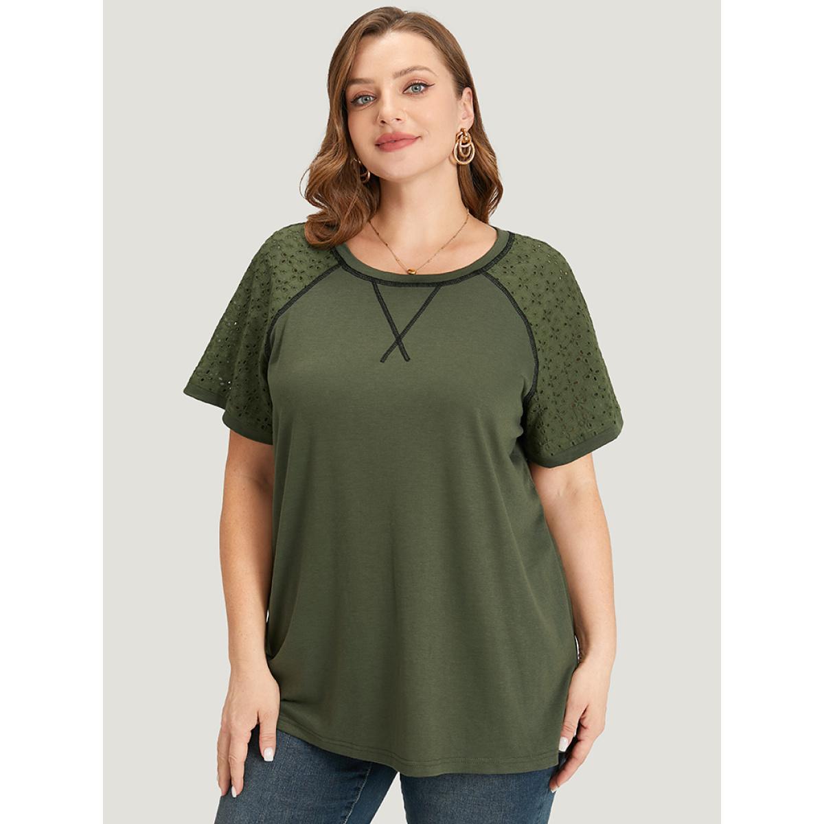 Plus Size Plain Patchwork Broderie Anglaise Raglan Sleeve T-shirt ArmyGreen Women Elegant Plain Plain Round Neck Dailywear T-shirts BloomChic 22-24/3X Product Image