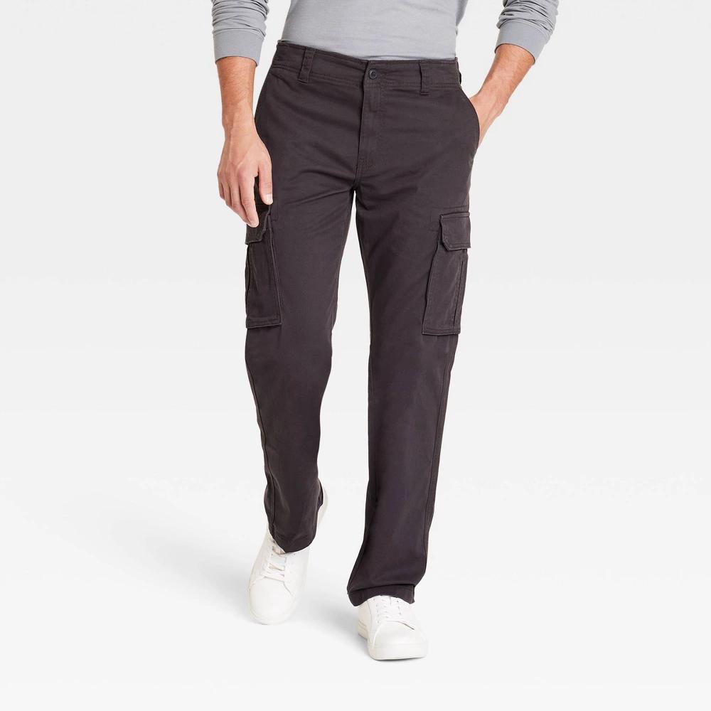 Mens Straight Fit Cargo Pants - Goodfellow & Co 30x32 Product Image