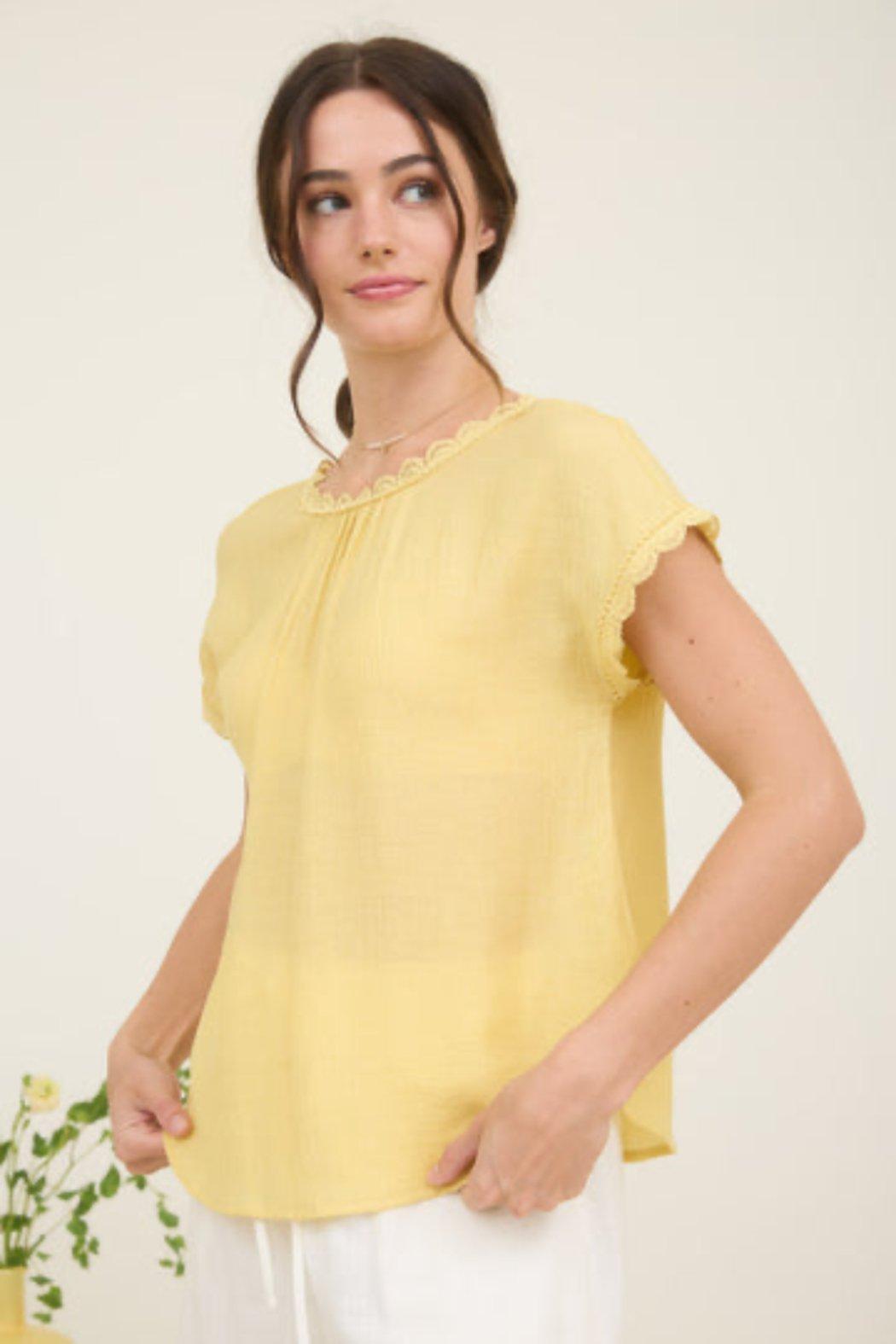 BACK BOW BLOUSE Product Image