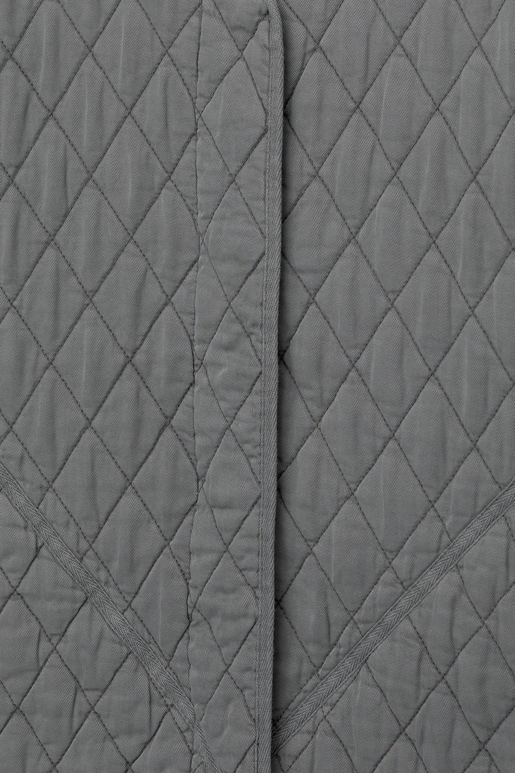 Lightweight puffer jacket Product Image