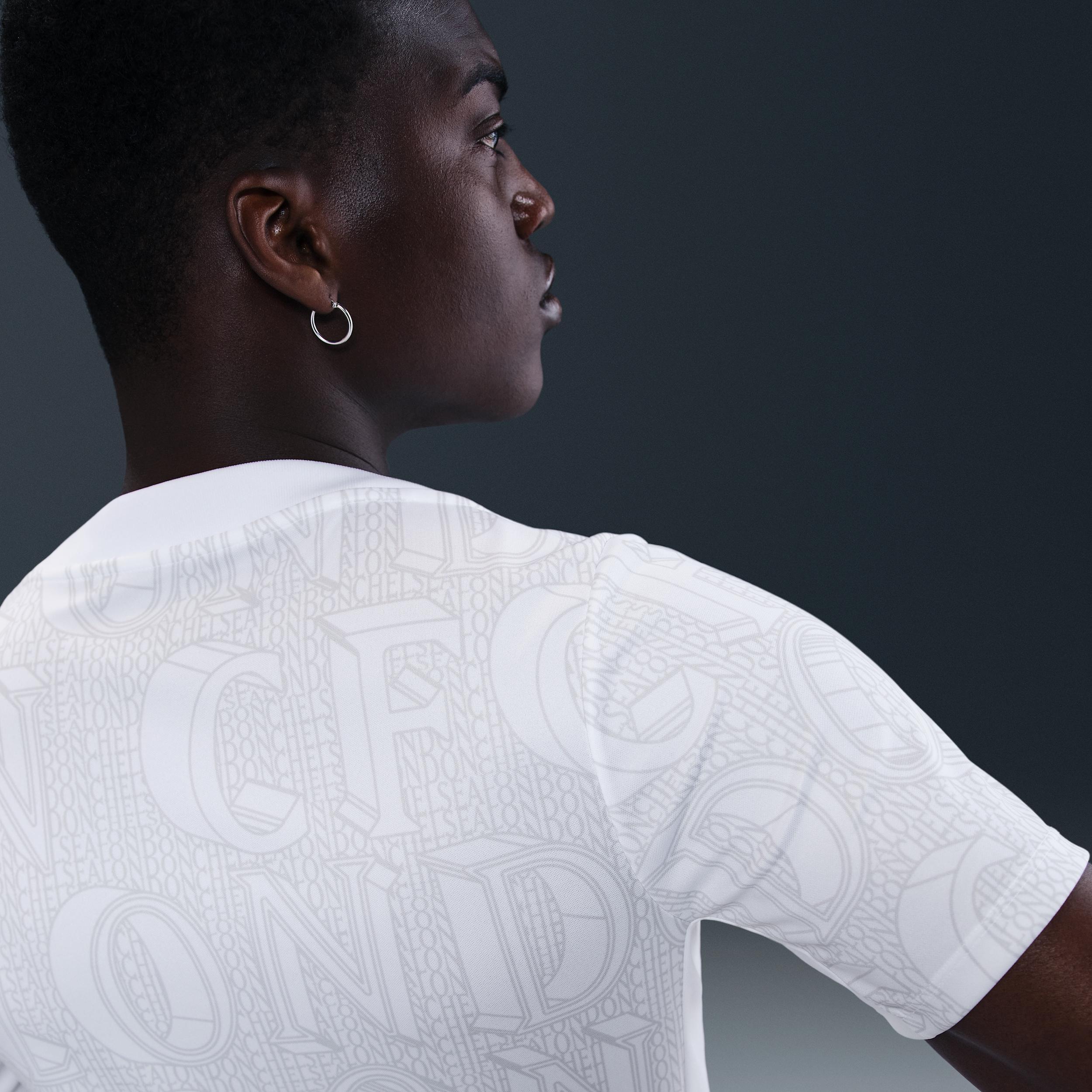 Chelsea FC Academy Pro Men's Nike Dri-FIT Soccer Pre-Match Top Product Image