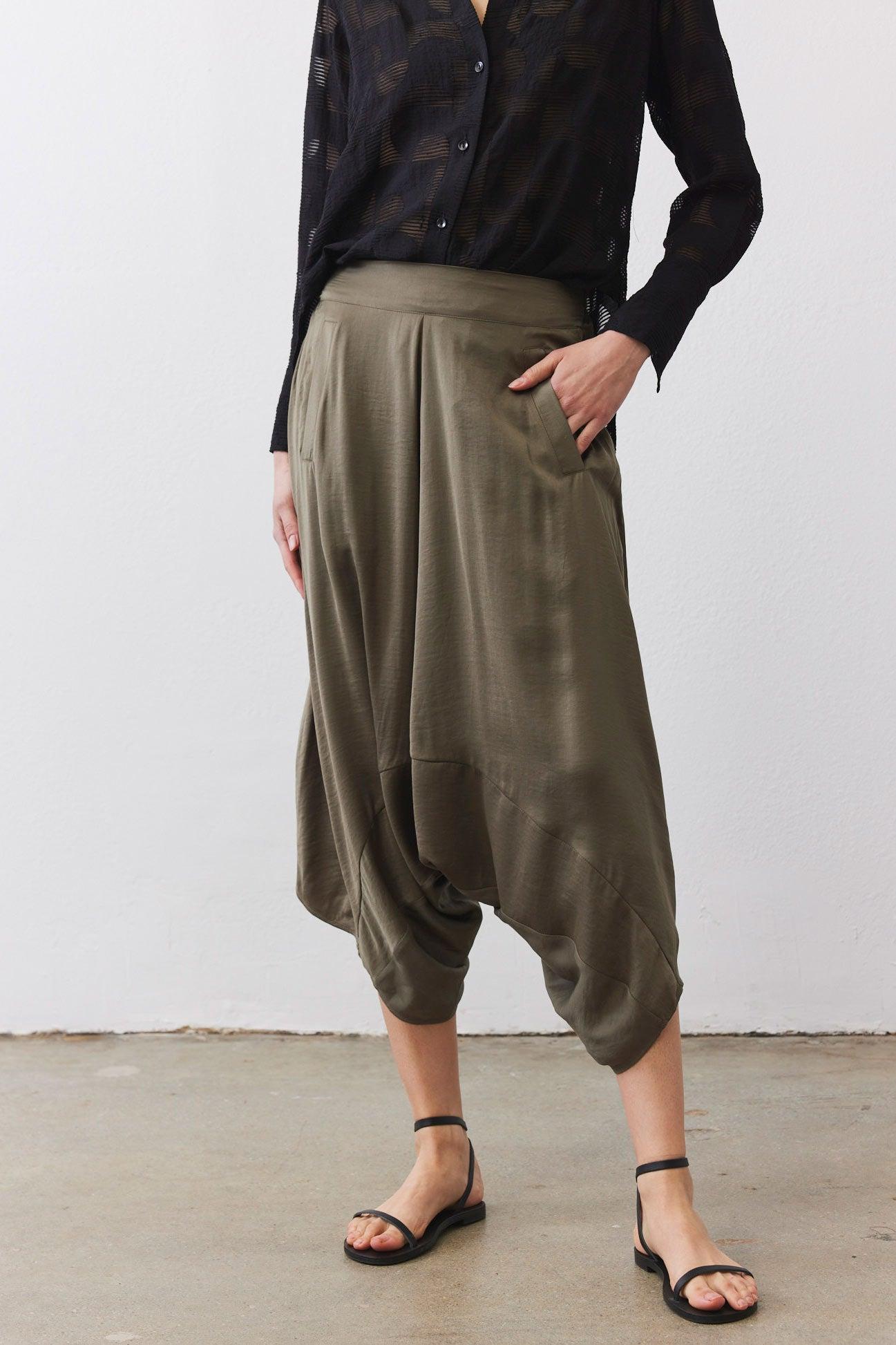 Slouchy Cropped Pants Product Image