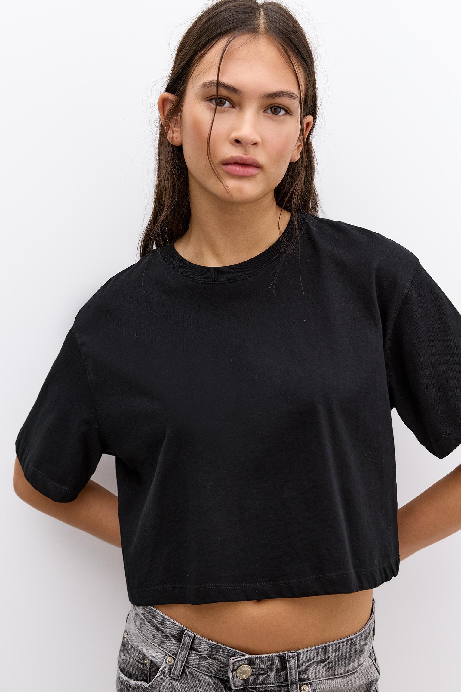 Cropped short sleeve T-shirt Product Image
