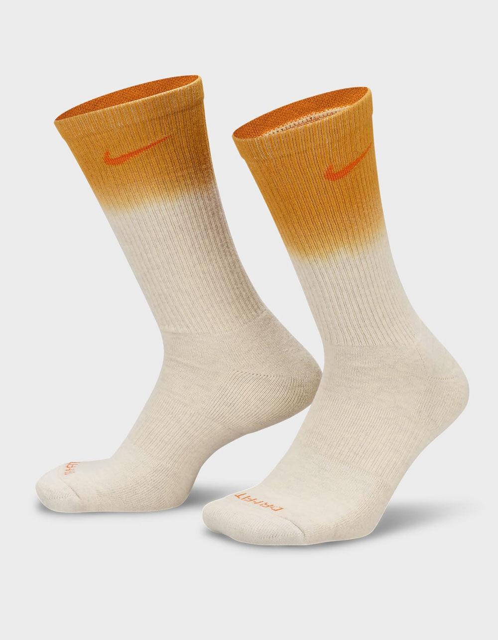 NIKE Everyday Plus Dip Dye Crew Socks Product Image