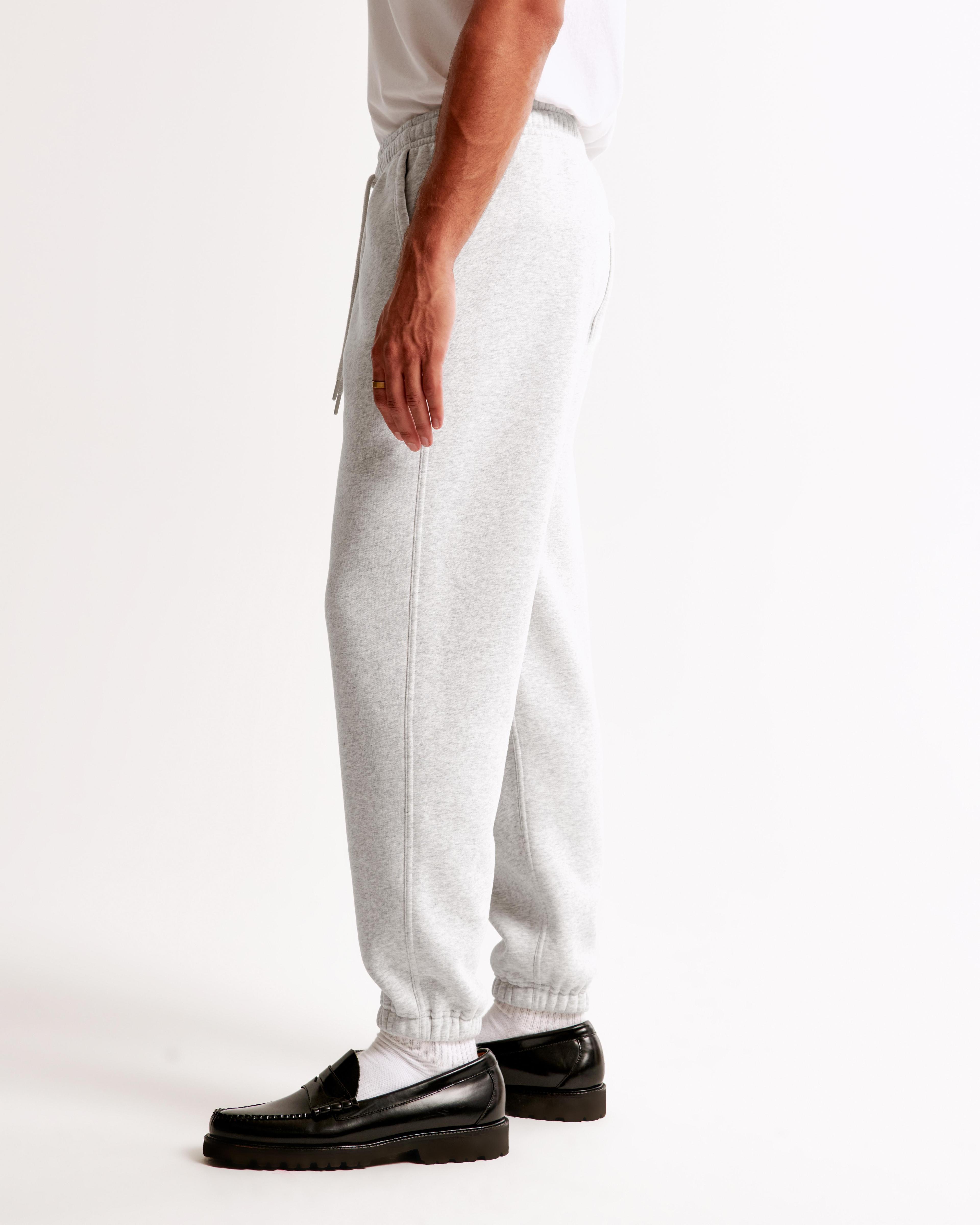 Essential Sweatpant Product Image