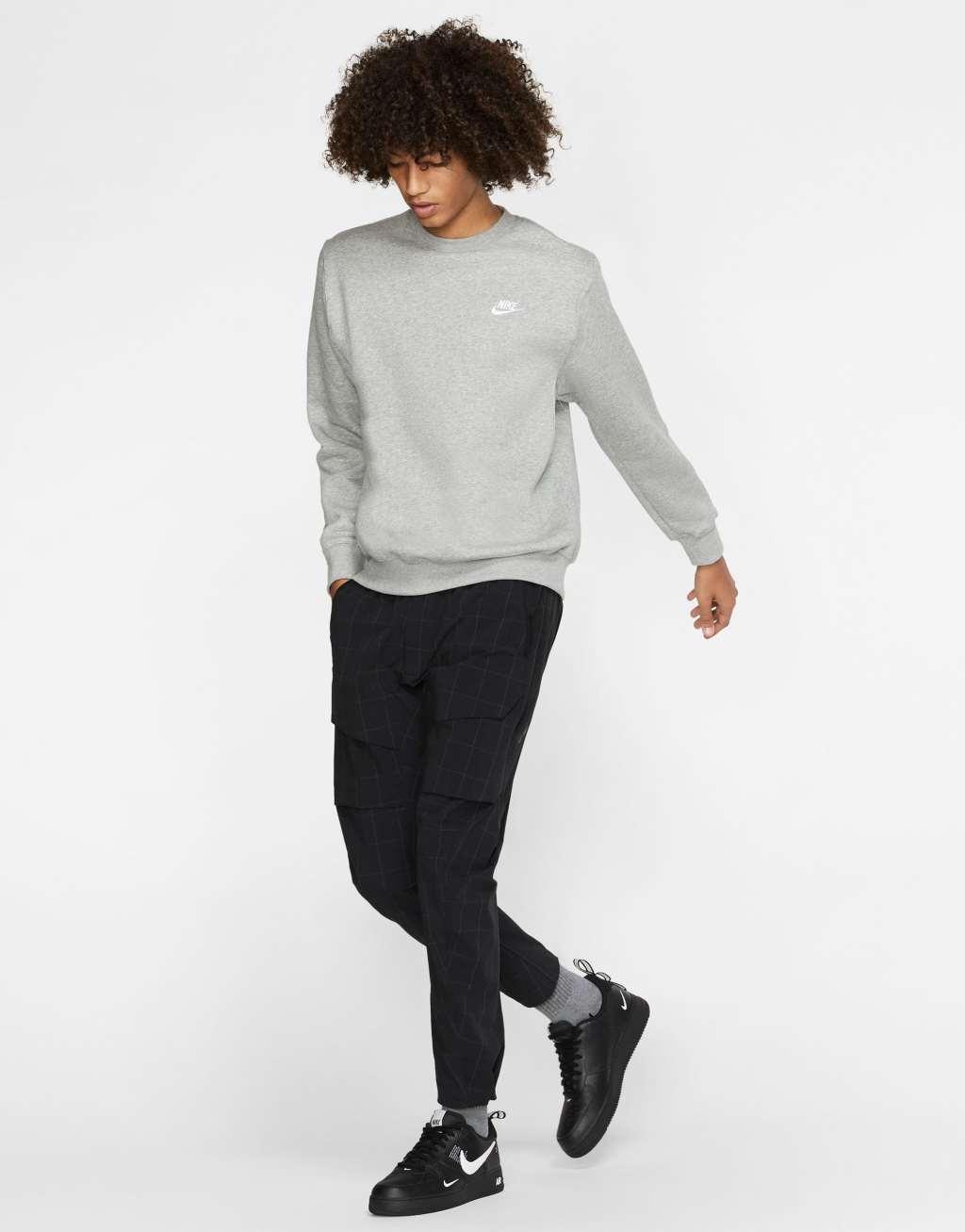 Nike Club unisex crew sweatshirt in gray heather Product Image