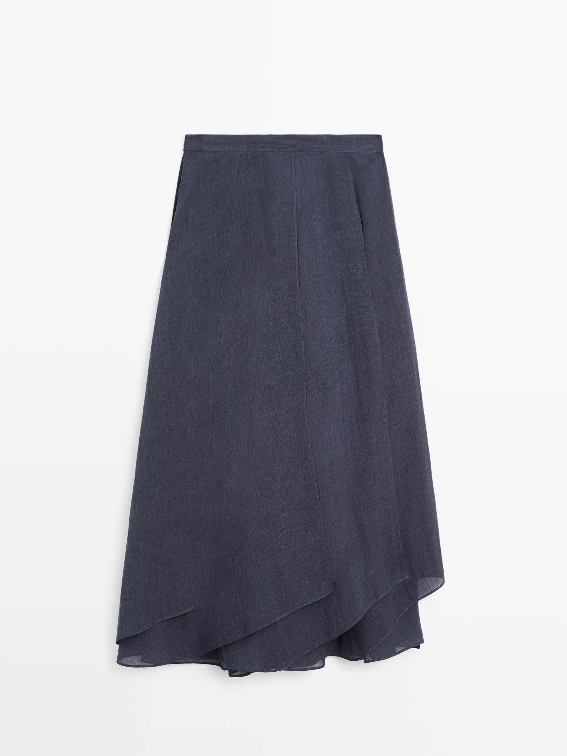 Long flowing skirt with ruffles Product Image