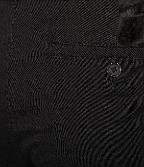 Roundtree & Yorke The Cloud Short 5#double; Straight Fit Flat Front Stretch Washed Chino Shorts Product Image