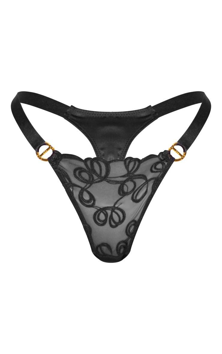 Black Swirl Embroidery Underwired Cup Size Bra Product Image