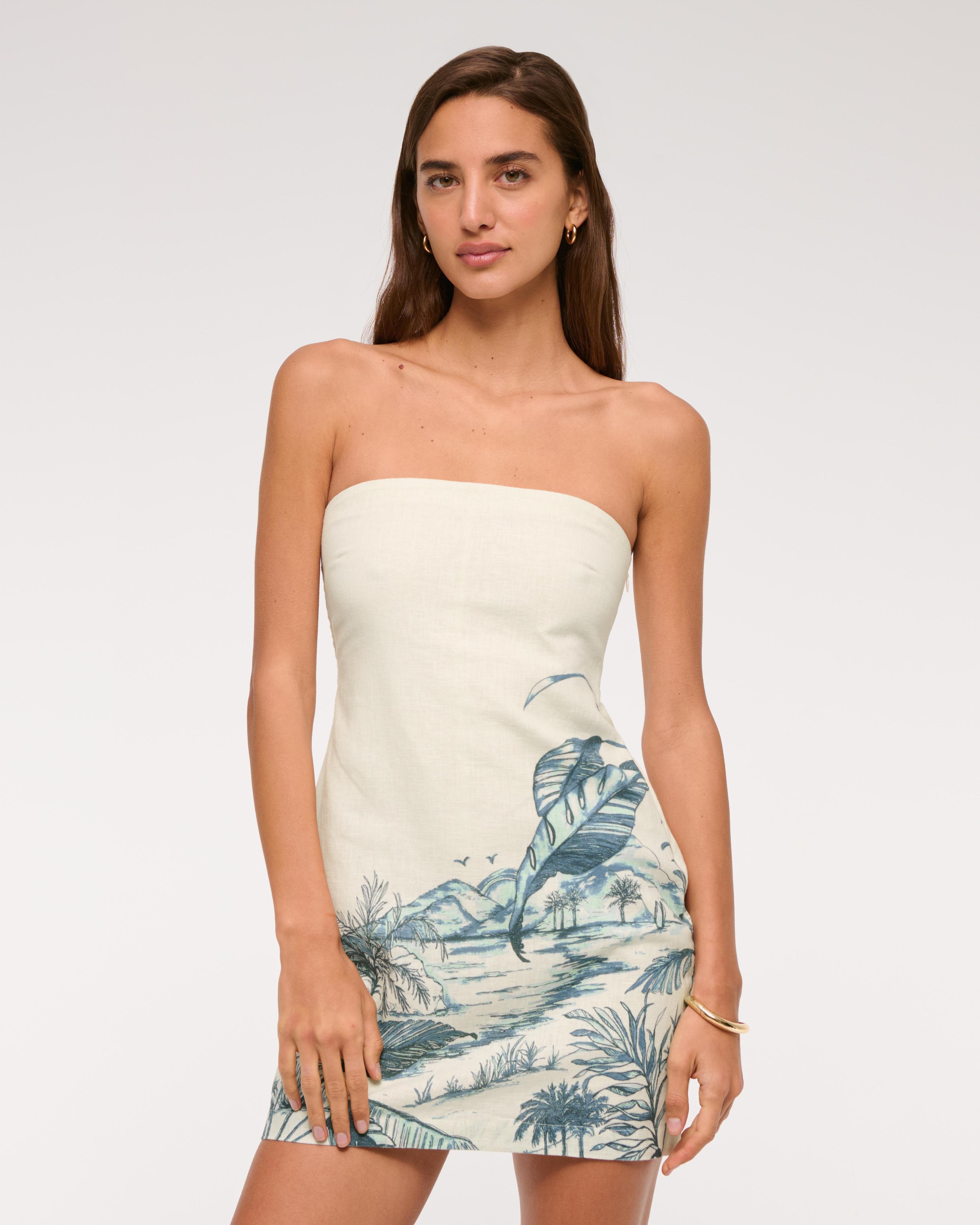 The A&F Scarlett Strapless Linen-Blend Skort Product Image