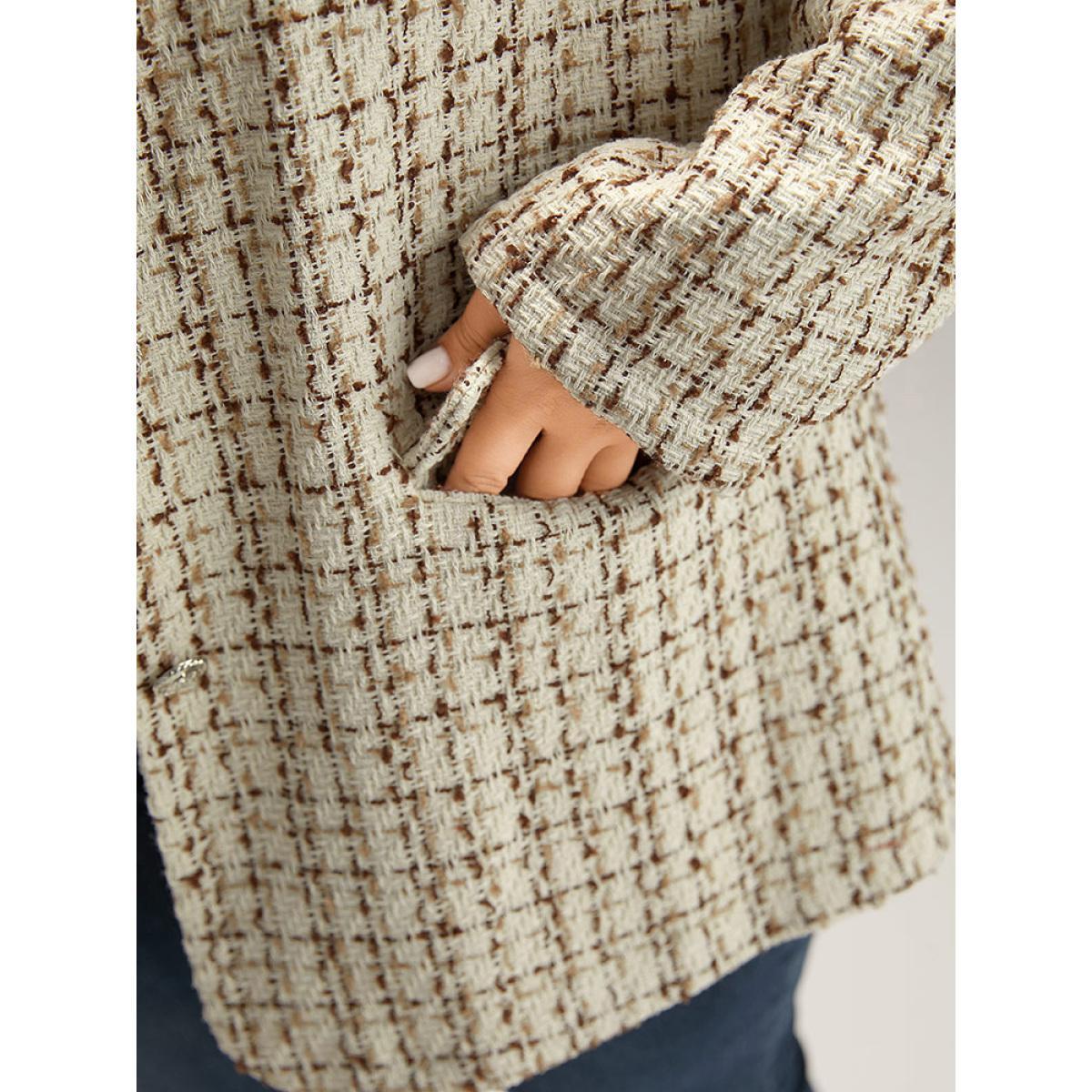 Plus Size Gingham Suit Collar Flap Pocket Blazer Ivory Women Dailywear Gingham Texture Sleeve Long Sleeve Suit Collar 28/5X Pocket Casual Blazers BloomChic Product Image