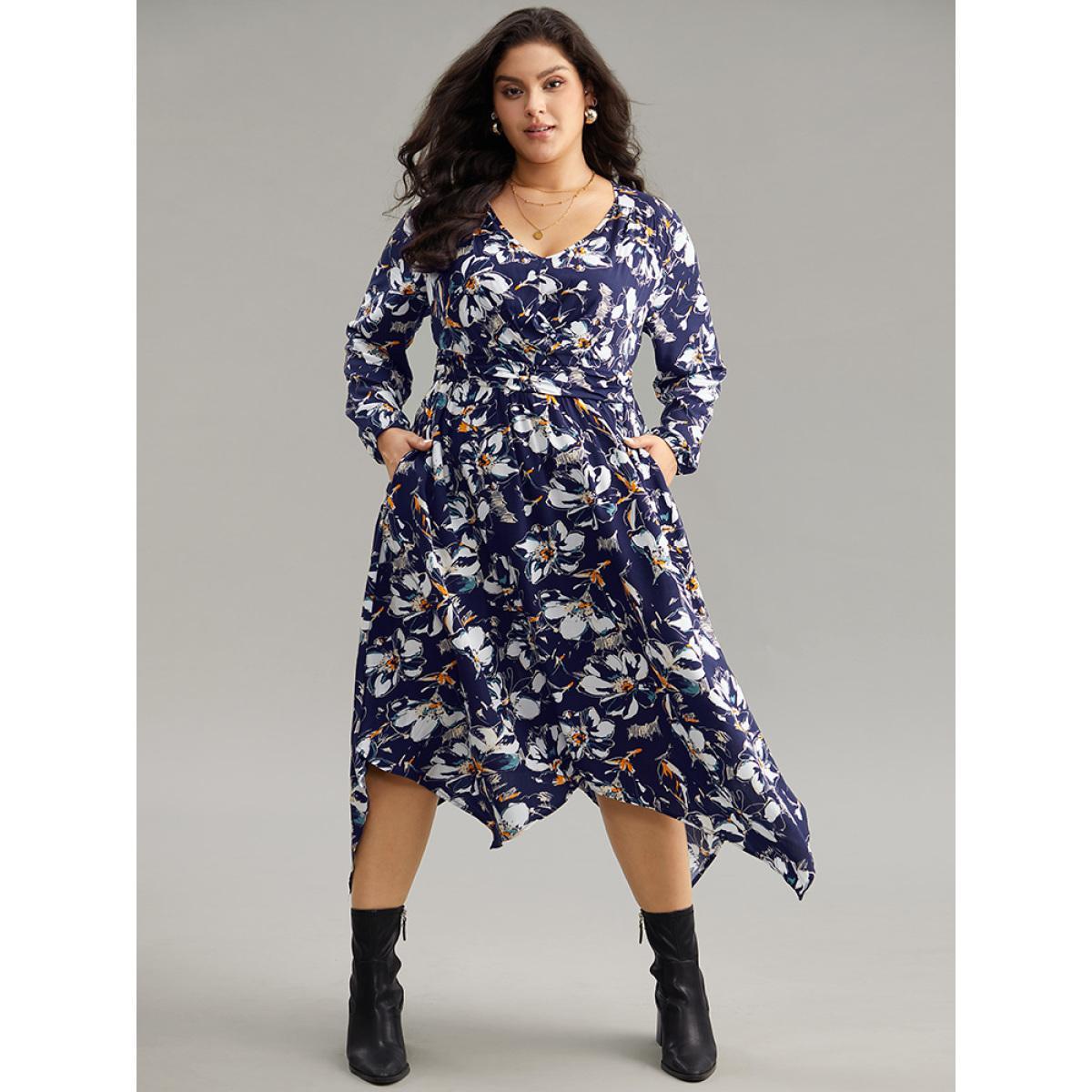 Plus Size Floral Print Ruched Plicated Detail Dress DarkBlue Women Elegant Elastic cuffs V-neck Long Sleeve Curvy Midi Dress BloomChic 18-20/2X Product Image