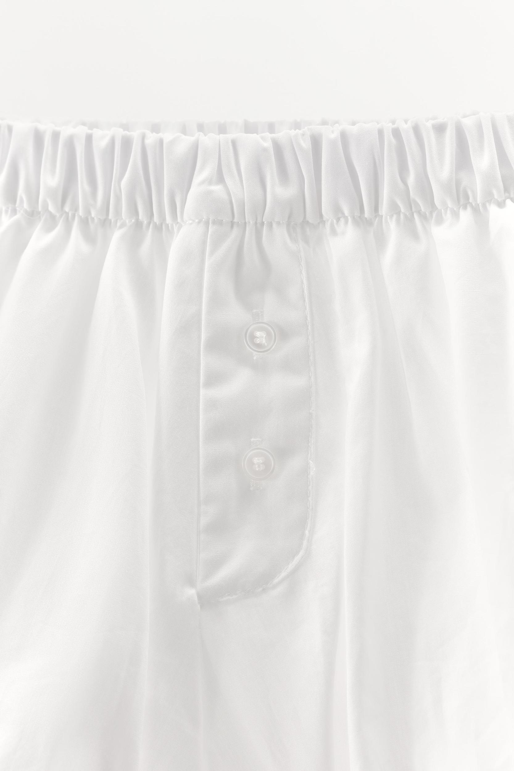 PUFF POPLIN SHORTS Product Image