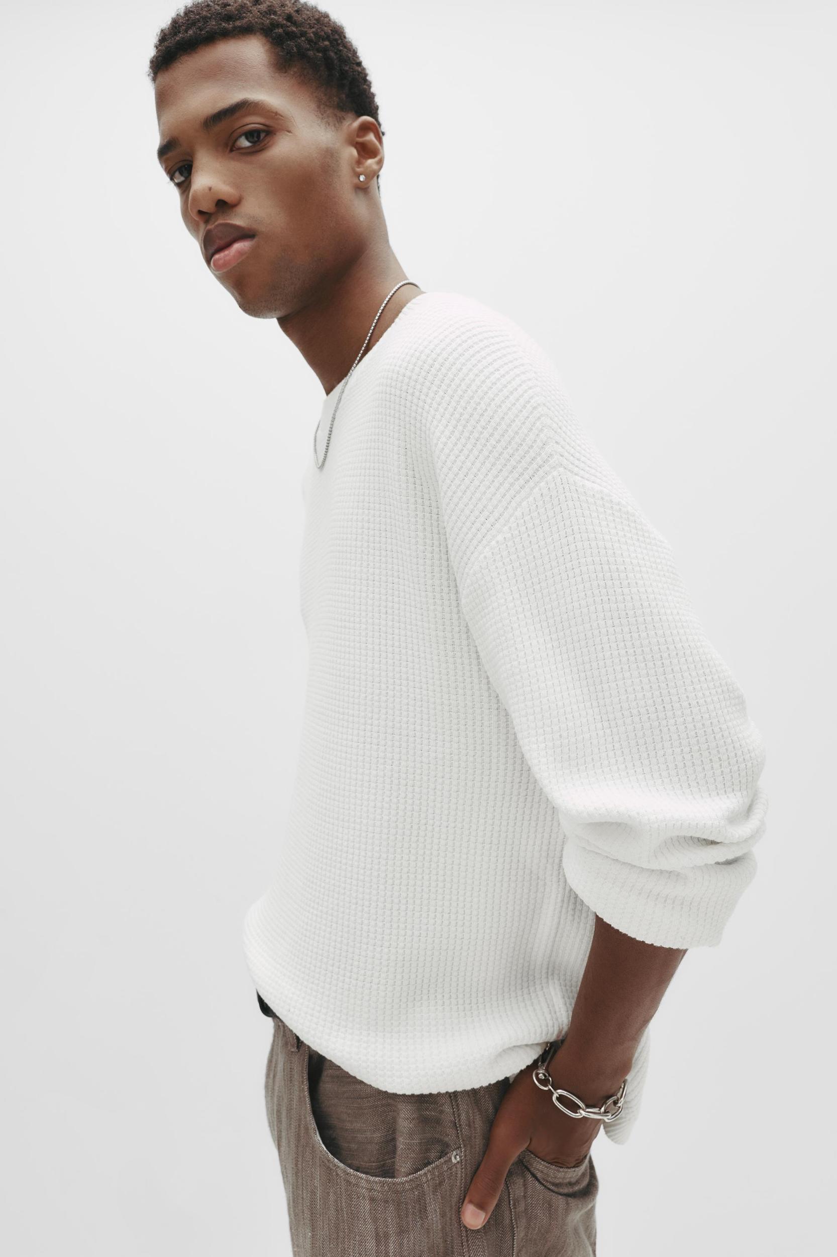 Waffle knit sweater Product Image