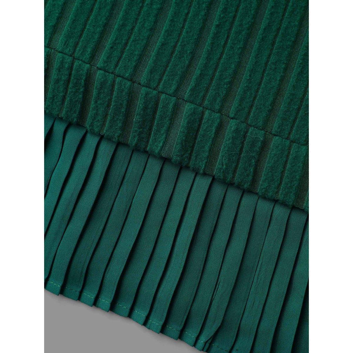 Plus Size Crew Neck Plain Pit Strip T-Shirt DarkGreen Women Casual Texture Round Neck Everyday T-shirts BloomChic 28/5X Product Image