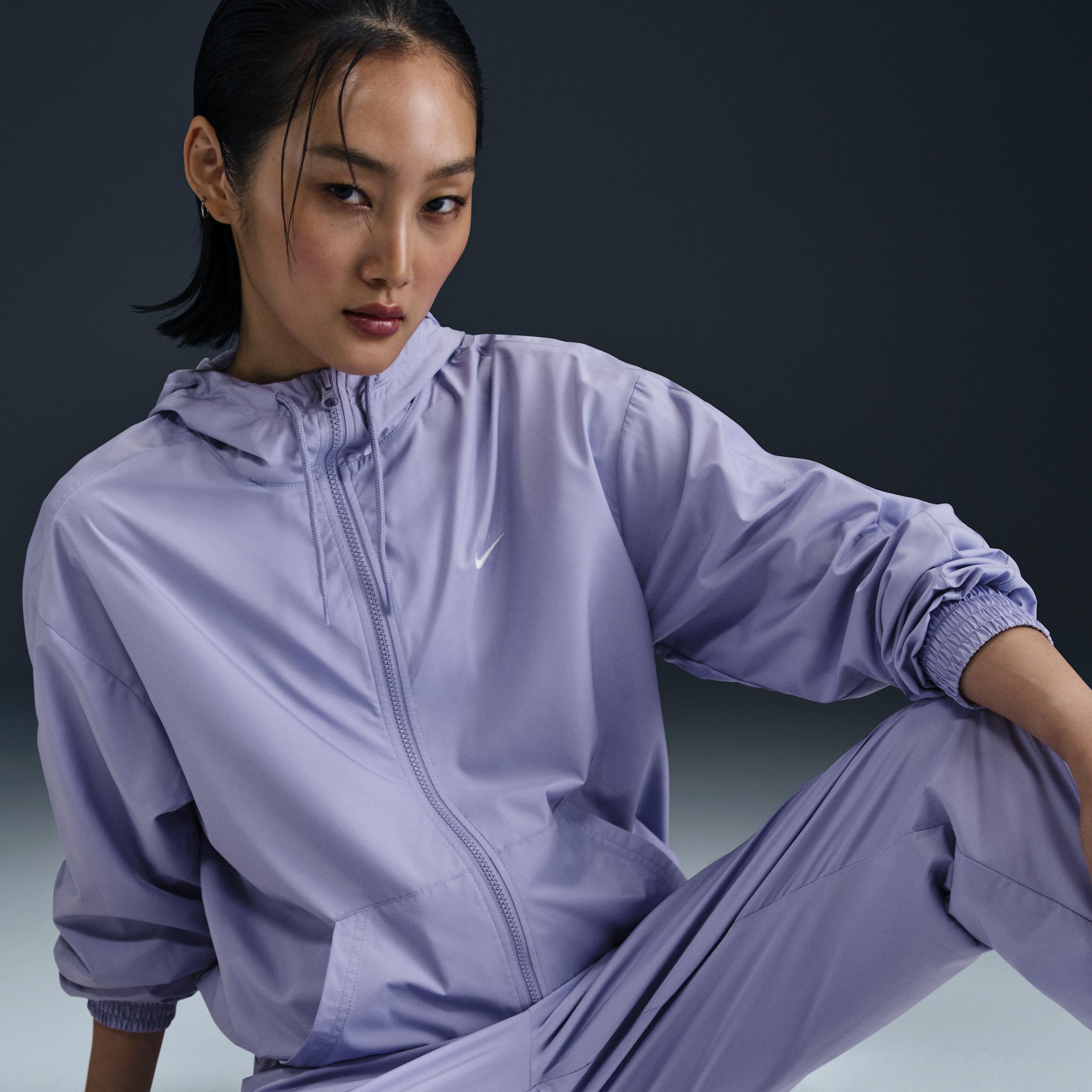 Nike Sportswear Classic Wovens Women's Loose UV Hooded Jacket Product Image