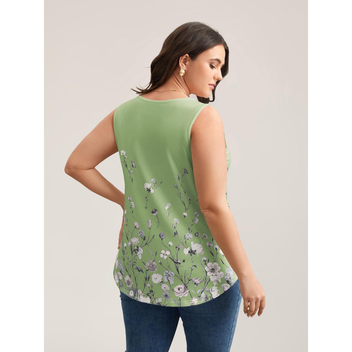 Plus Size Blooming Flowers Print Stretchy Vest Women LightGreen Timeless Non V-neck Elegant Tank Tops Camis BloomChic 10/M Product Image