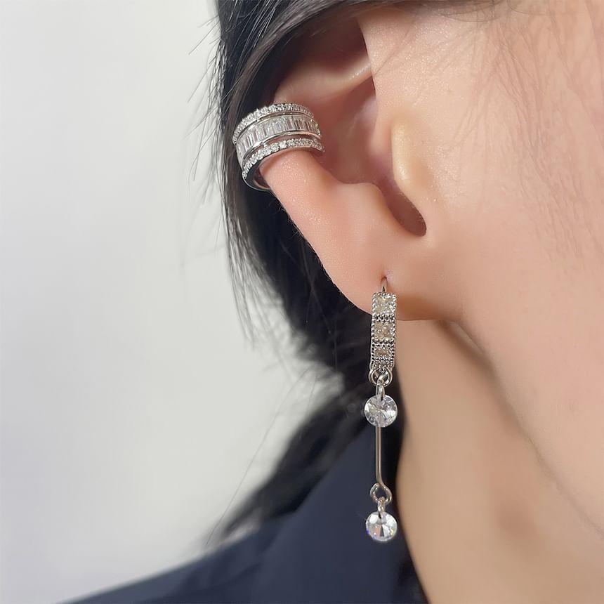 Layered Huggie Earring / Ear Cuff Product Image