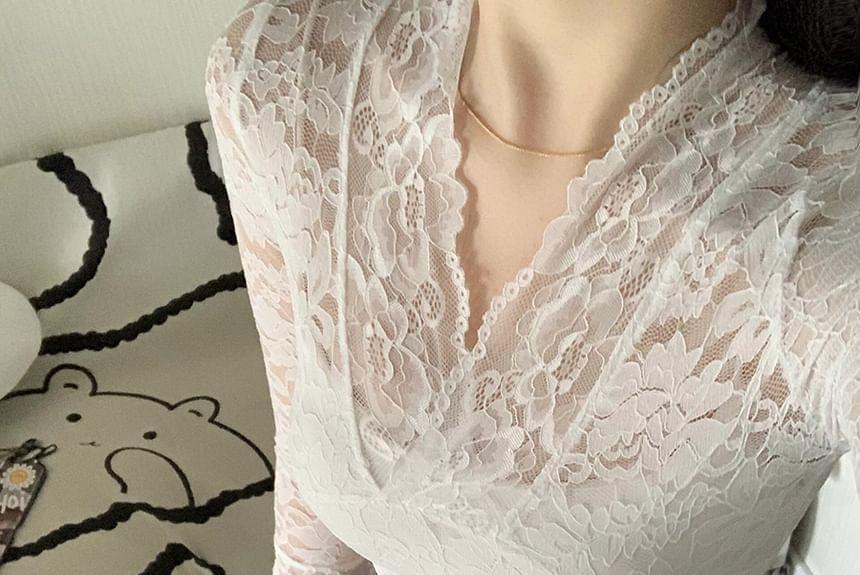 Long-Sleeve V-Neck Crop Lace Top Product Image