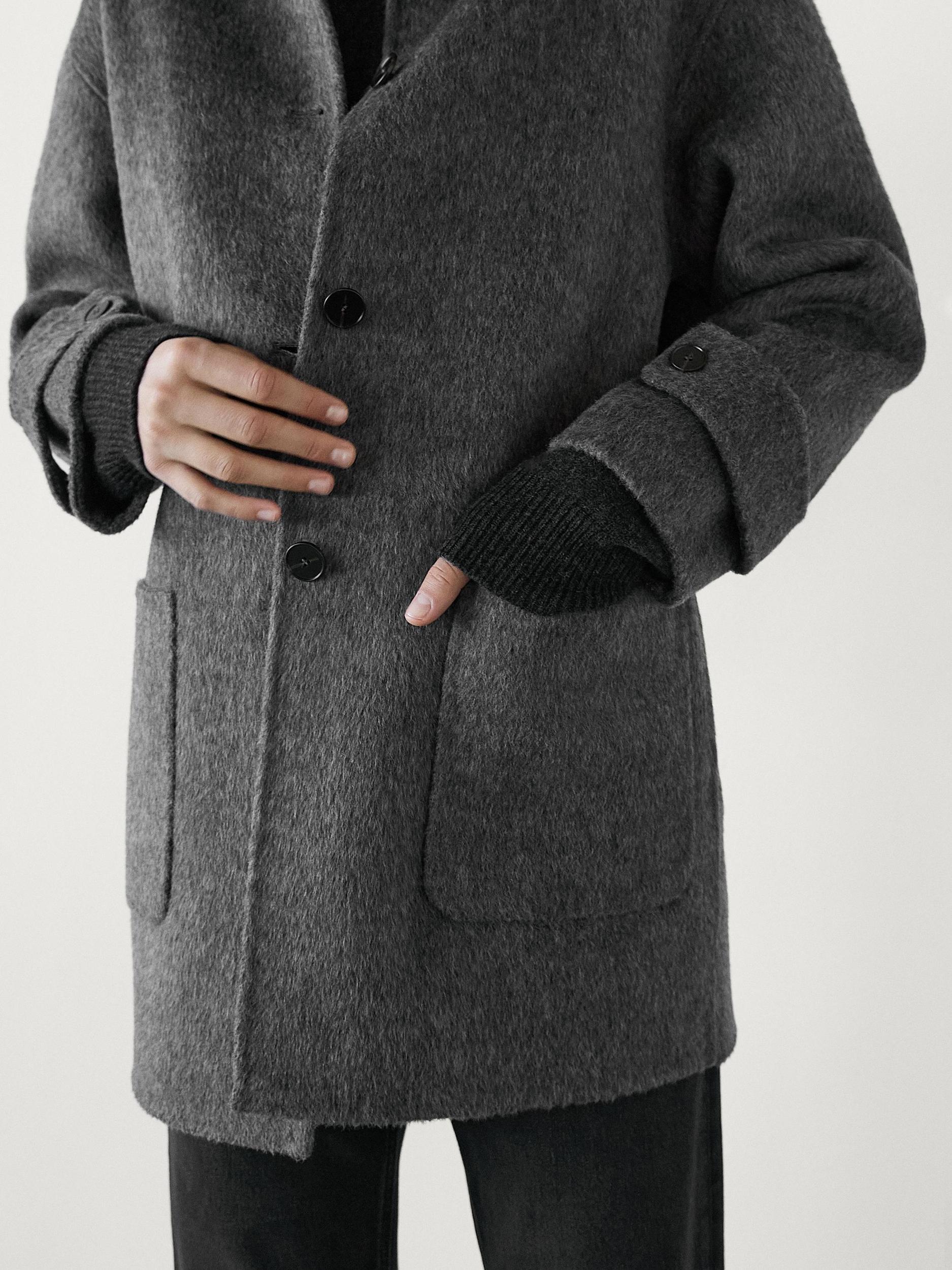 Medium wool blend coat Product Image