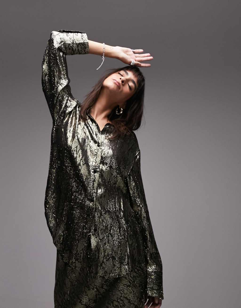  Topshop oversized metallic shirt in gold - part of a set Product Image