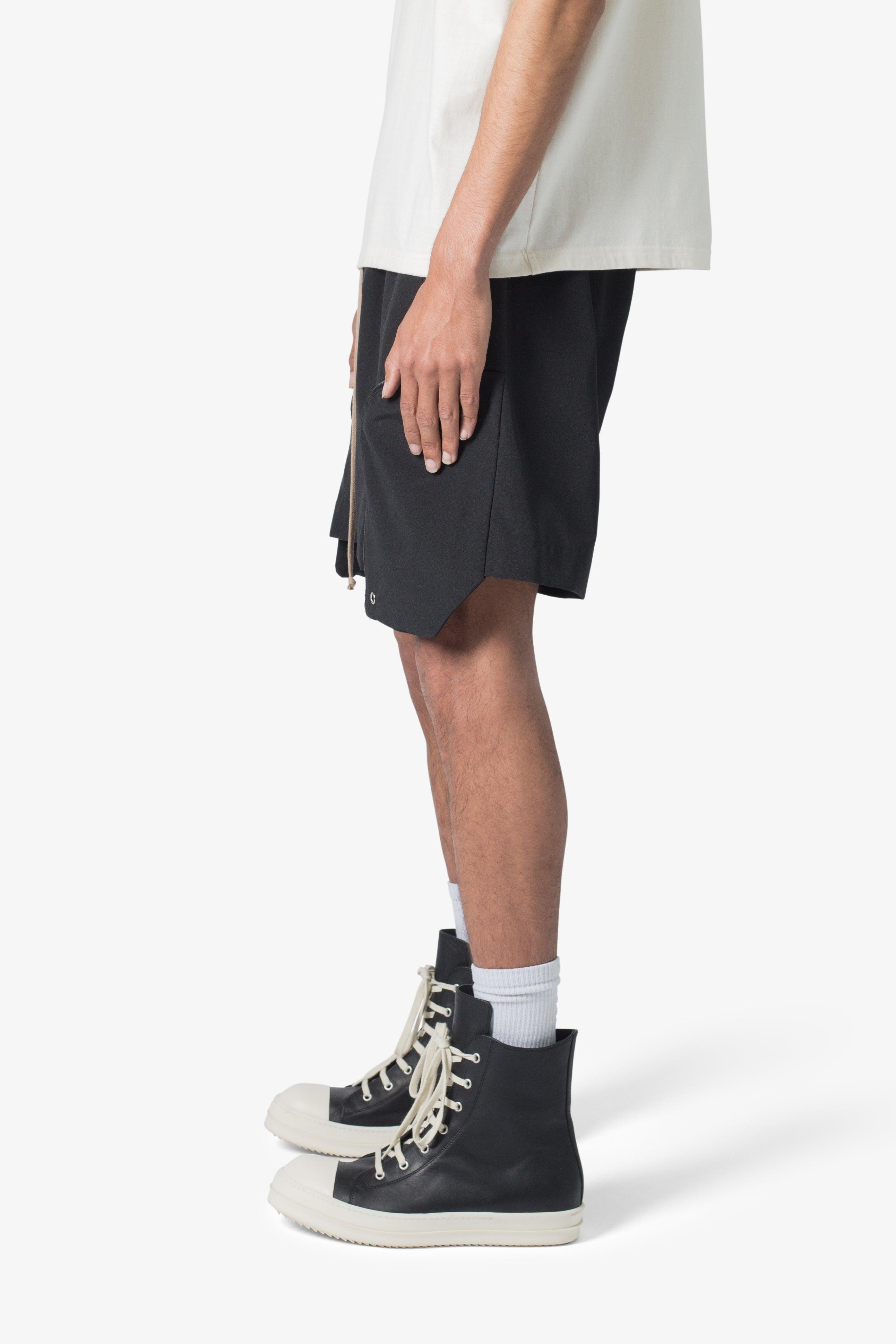 Front Pocket Geo Shorts - Black Product Image