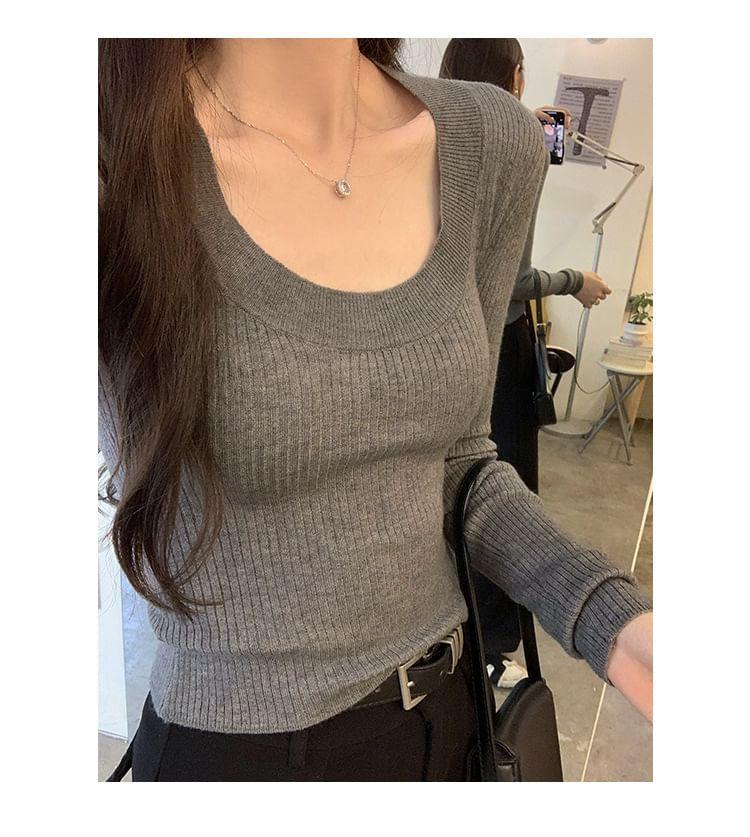 Long Sleeve Scoop Neck Plain Ribbed Knit Top Product Image