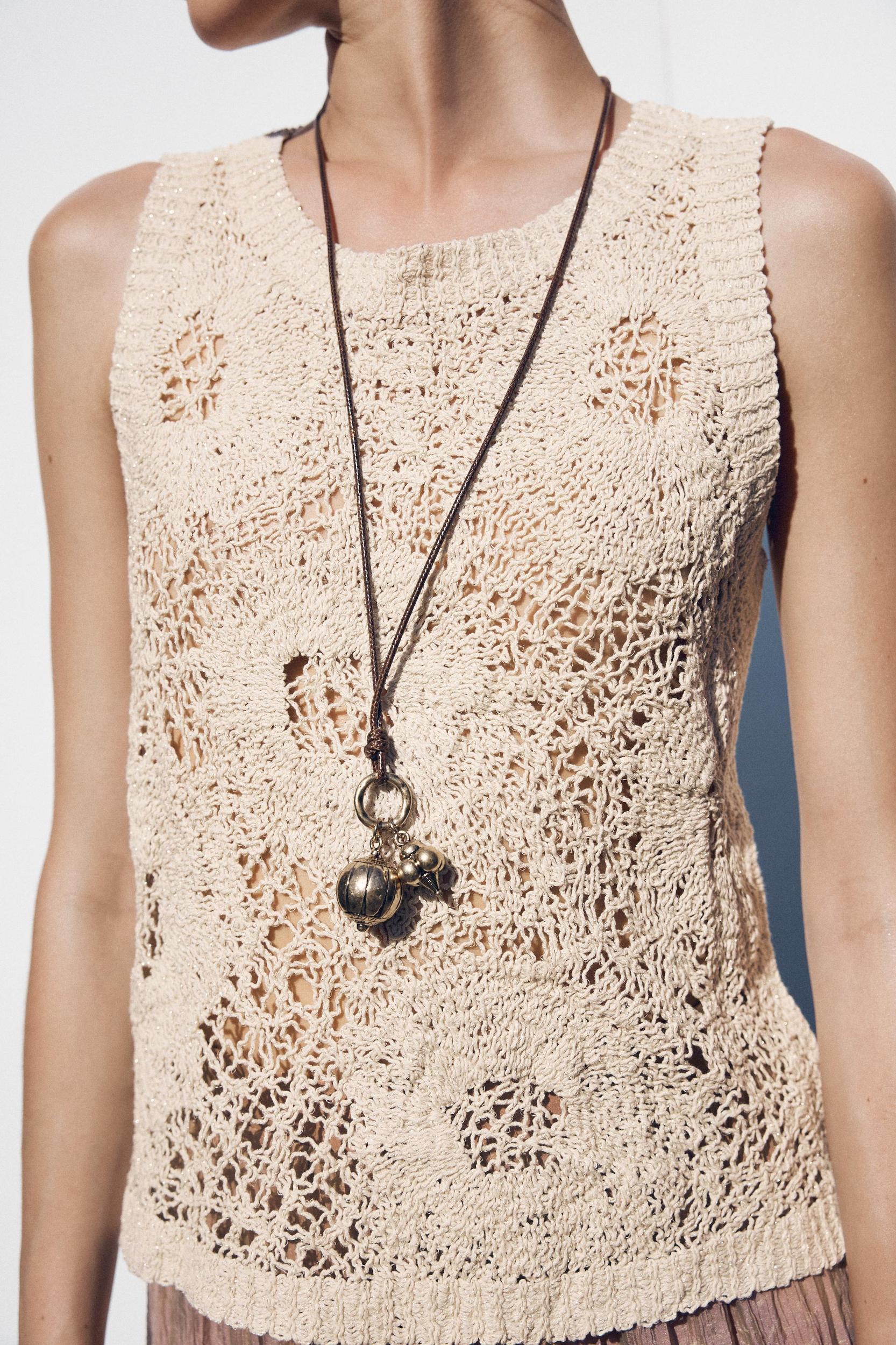 SLEEVELESS CROCHET TOP Product Image