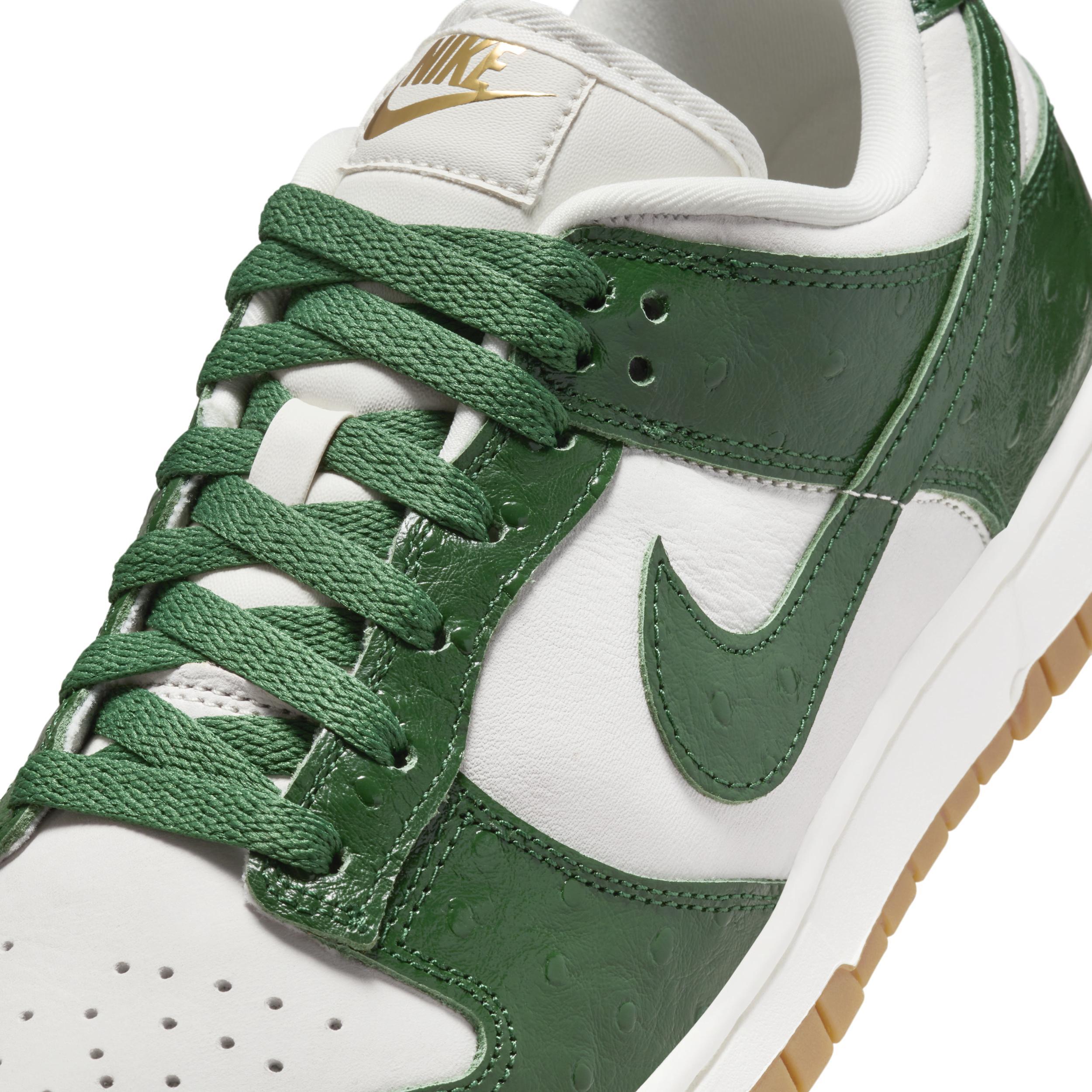 Nike Women's Dunk Low LX Shoes Product Image