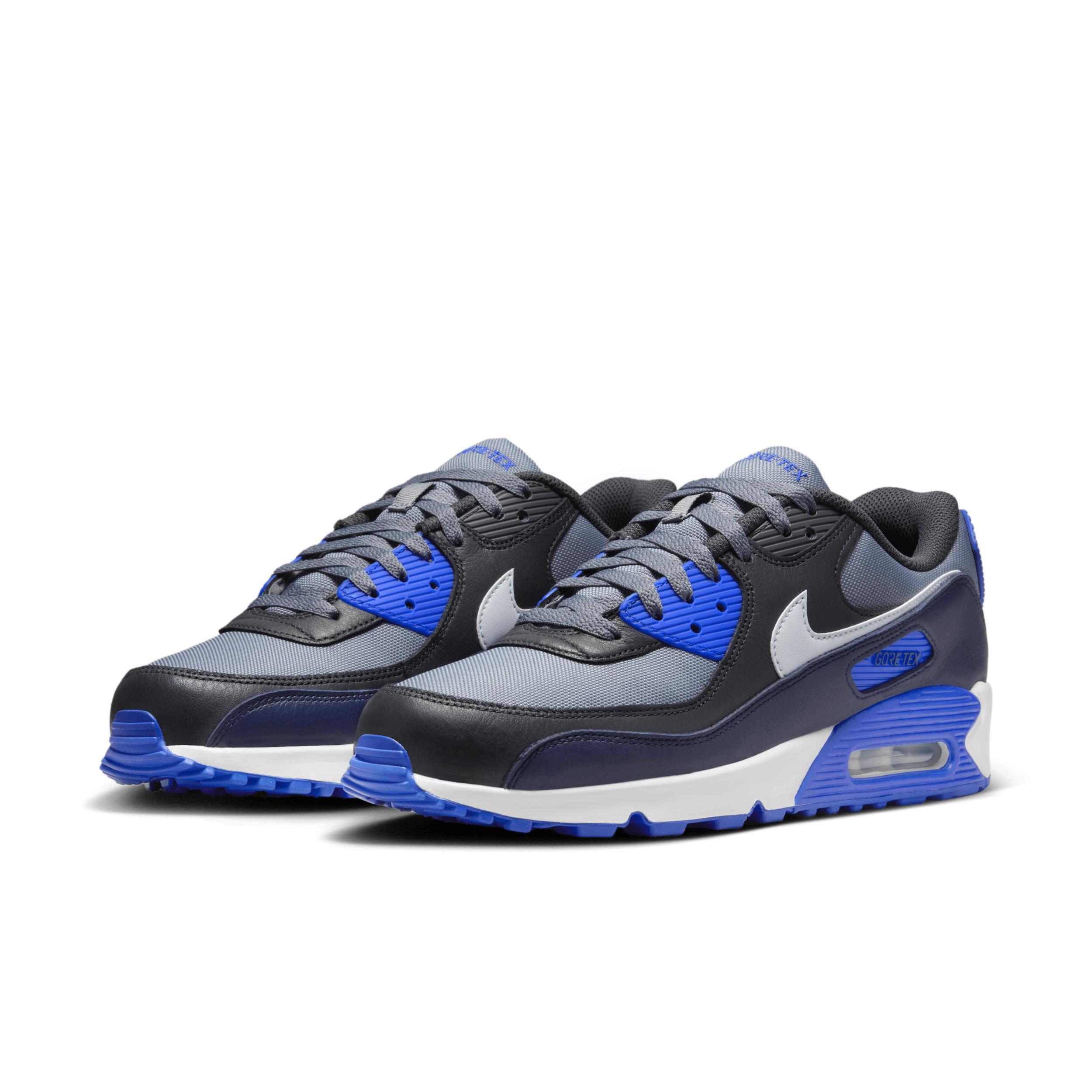 Nike Men's Air Max 90 GORE-TEX Winterized Shoes Product Image