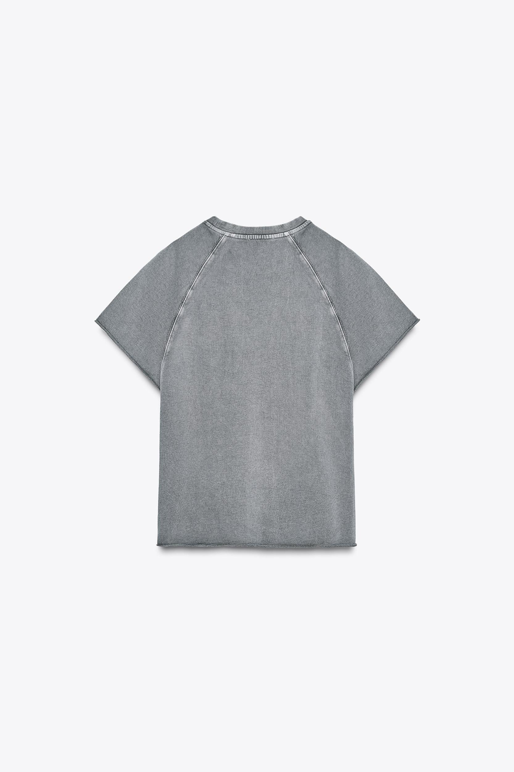 WASHED EFFECT TEXT PLUSH SWEATSHIRT Product Image