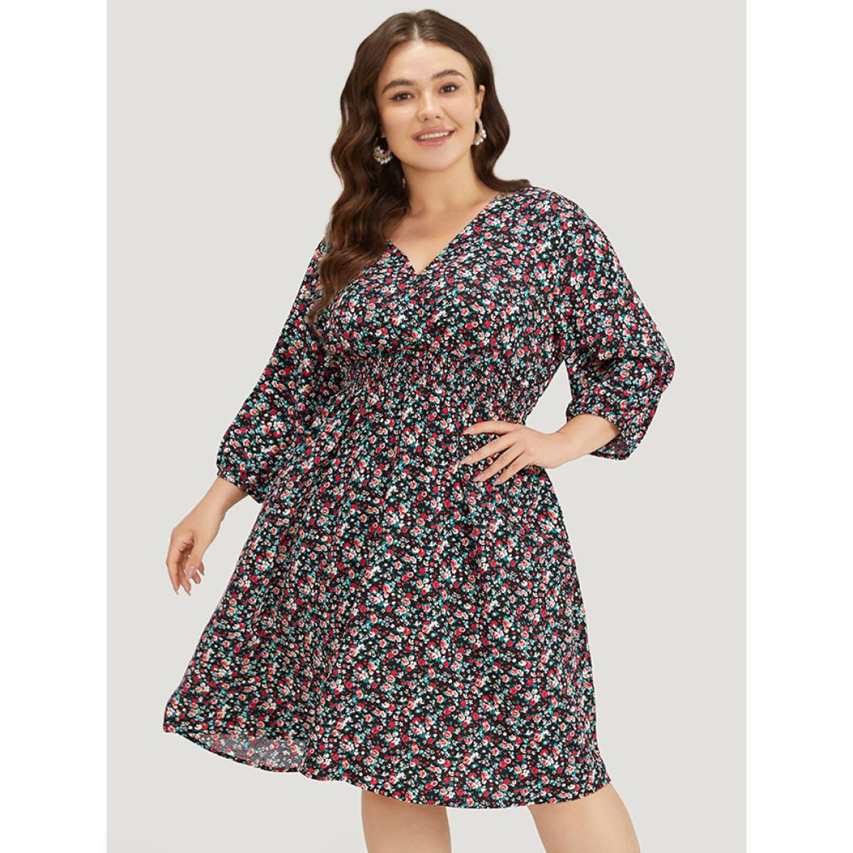 Plus Size Ditsy Floral Shirred Pocket Lantern Sleeve Dress Black Women Elegant Elastic cuffs V-neck Elbow-length sleeve Curvy Midi Dress BloomChic 12/L Product Image