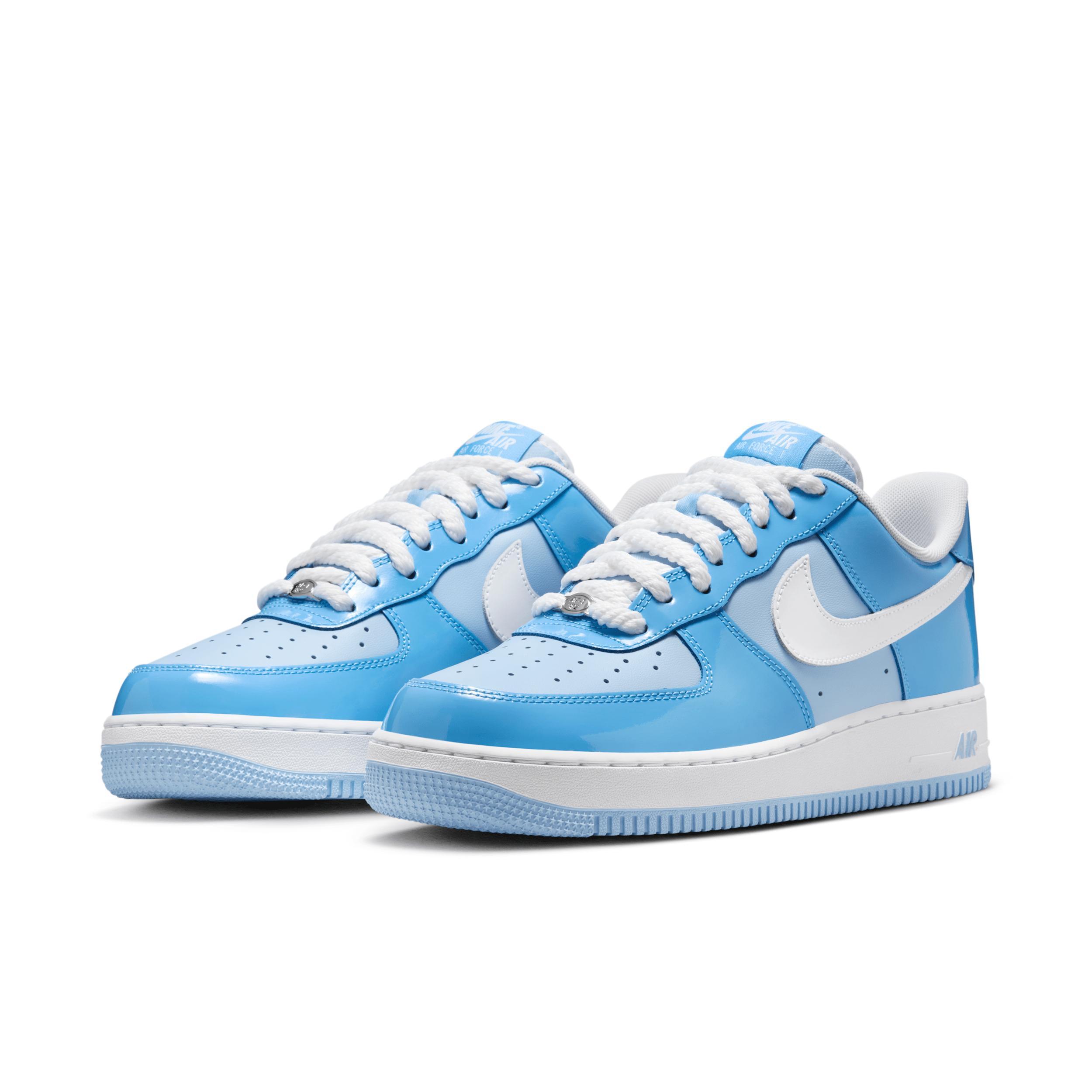 Nike Men's Air Force 1 '07 LV8 Shoes Product Image